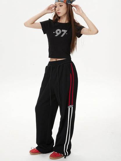 DKZ OFFICIAL Black Letter Print Cropped Women&