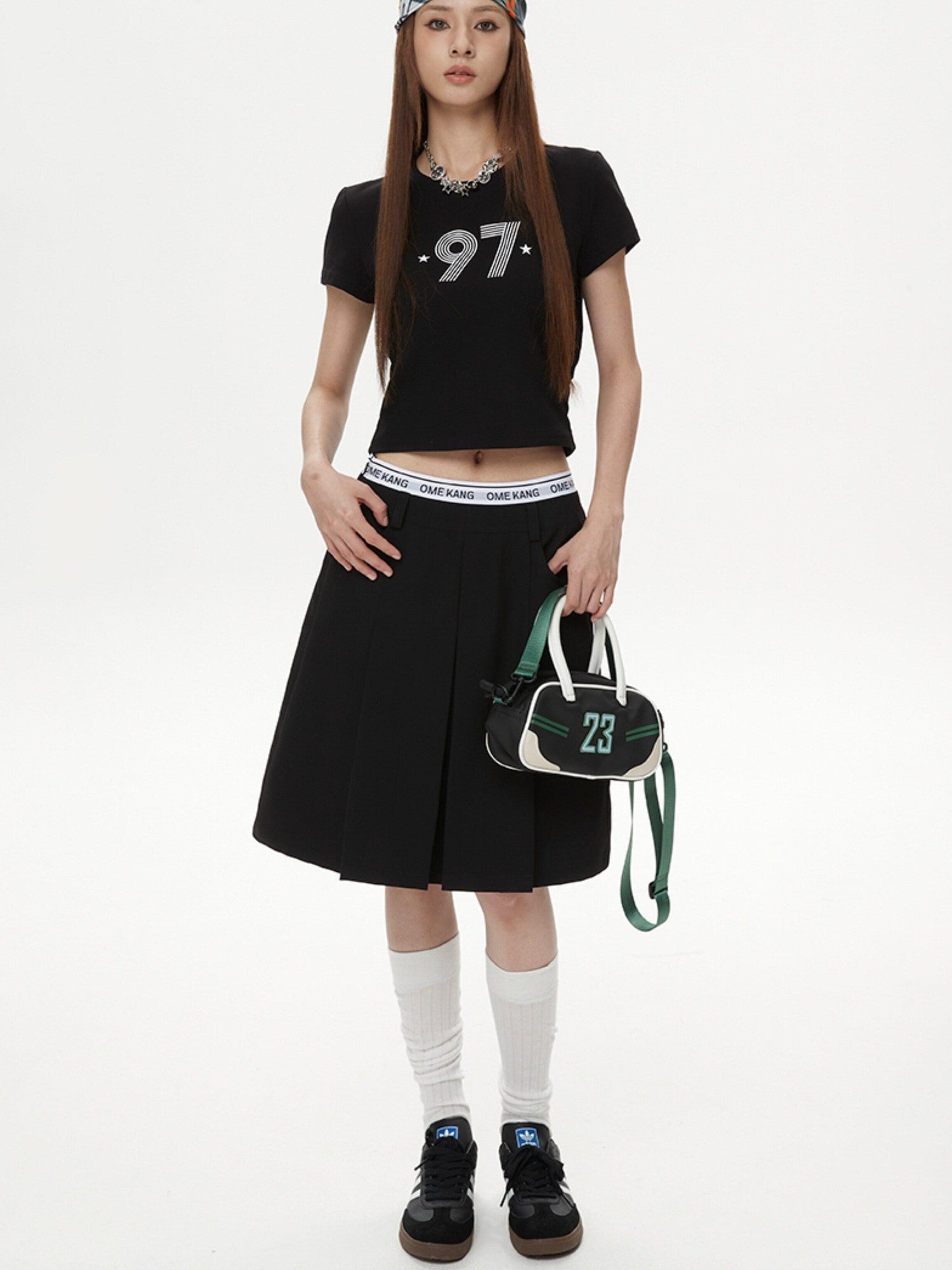 DKZ OFFICIAL Black Letter Print Cropped Women&
