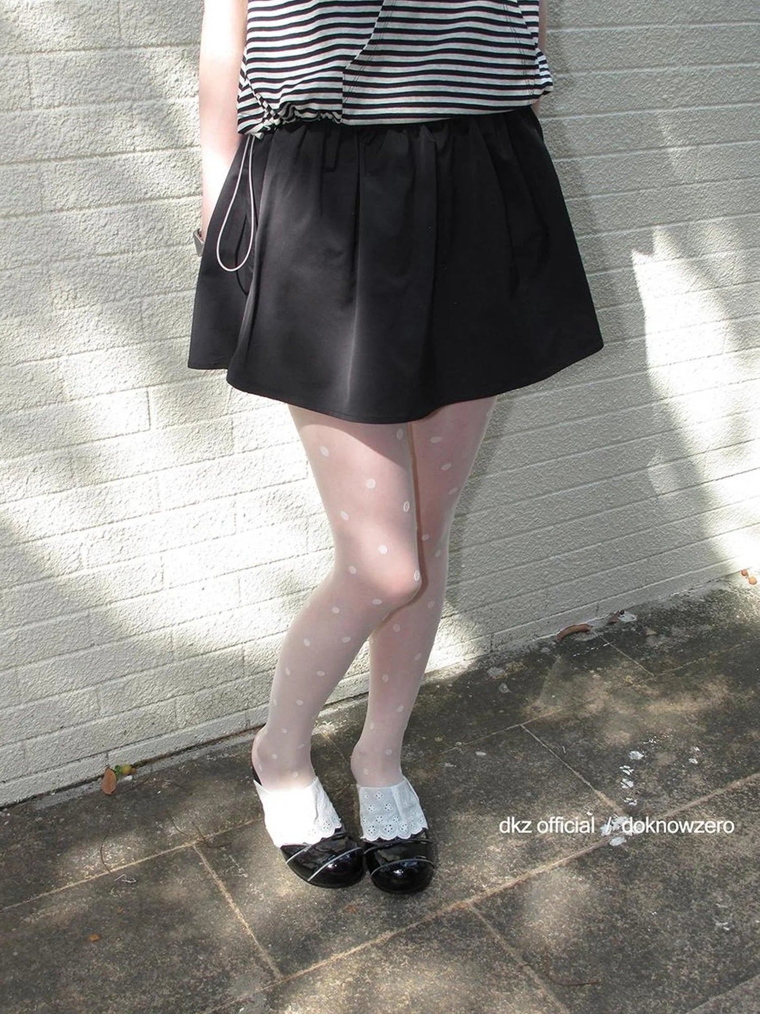 DKZ OFFICIAL Black Pleated A Line Mini Skirt