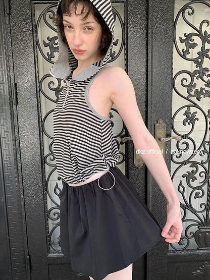 DKZ OFFICIAL Black Pleated A Line Mini Skirt