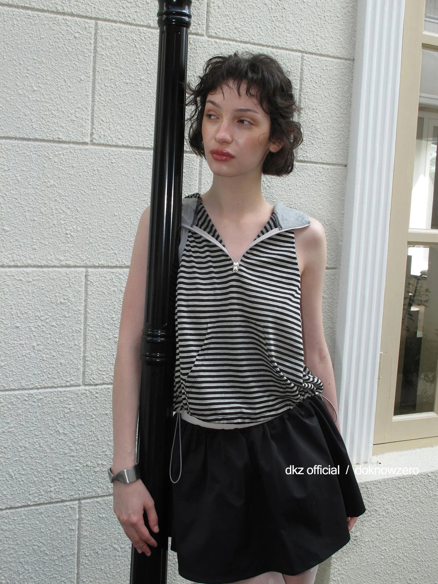 DKZ OFFICIAL Black Pleated A Line Mini Skirt