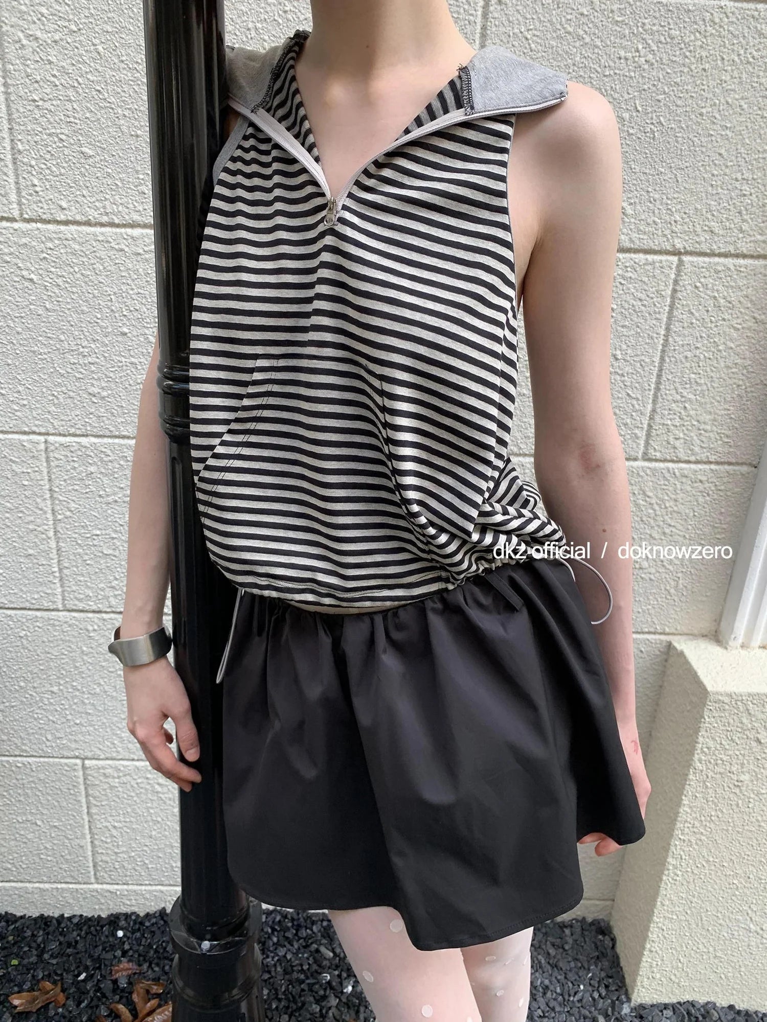 DKZ OFFICIAL Black Pleated A Line Mini Skirt