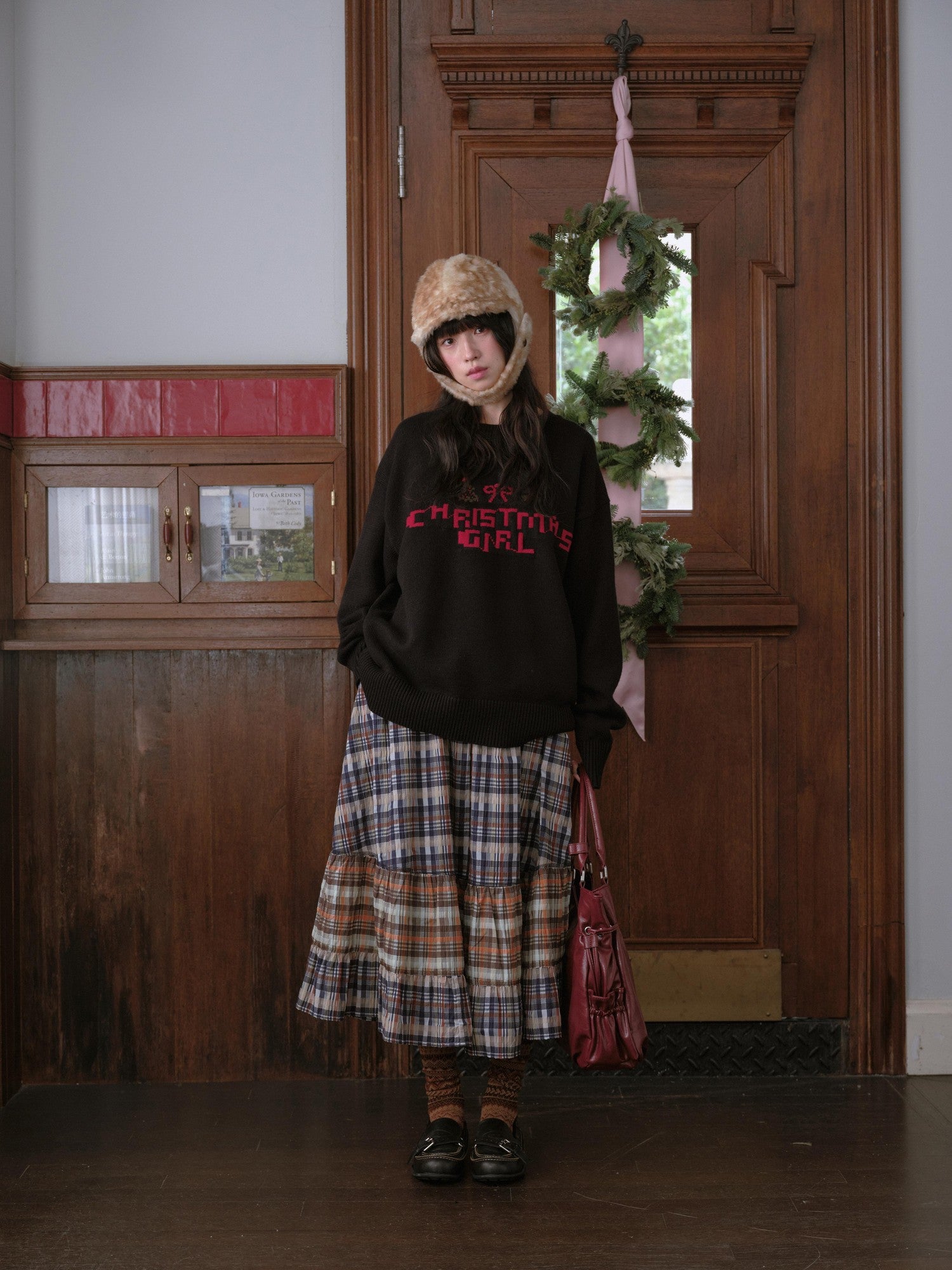 DKZ OFFICIAL Black Slogan Letter Jacquard Women&
