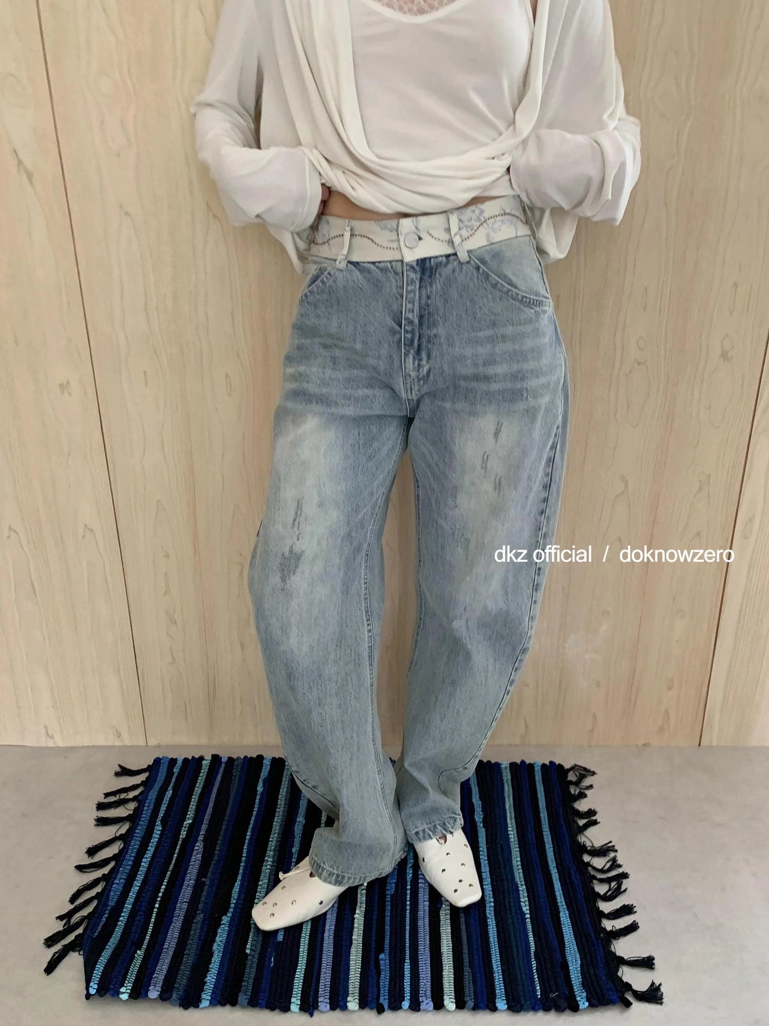 DKZ OFFICIAL Blue Jacquard Beaded Patchwork Curve Hem Jeans