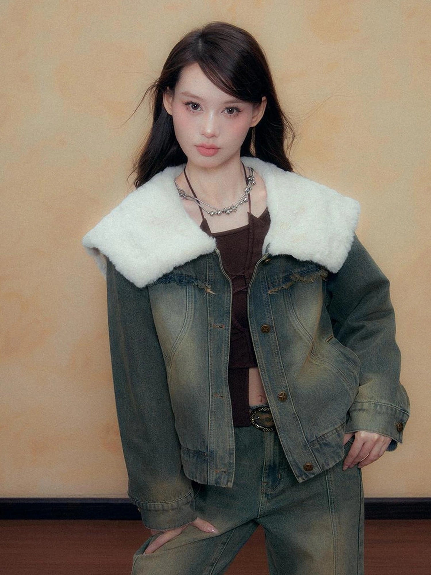DKZ OFFICIAL Blue Washed Denim Jacket with Plush Collar