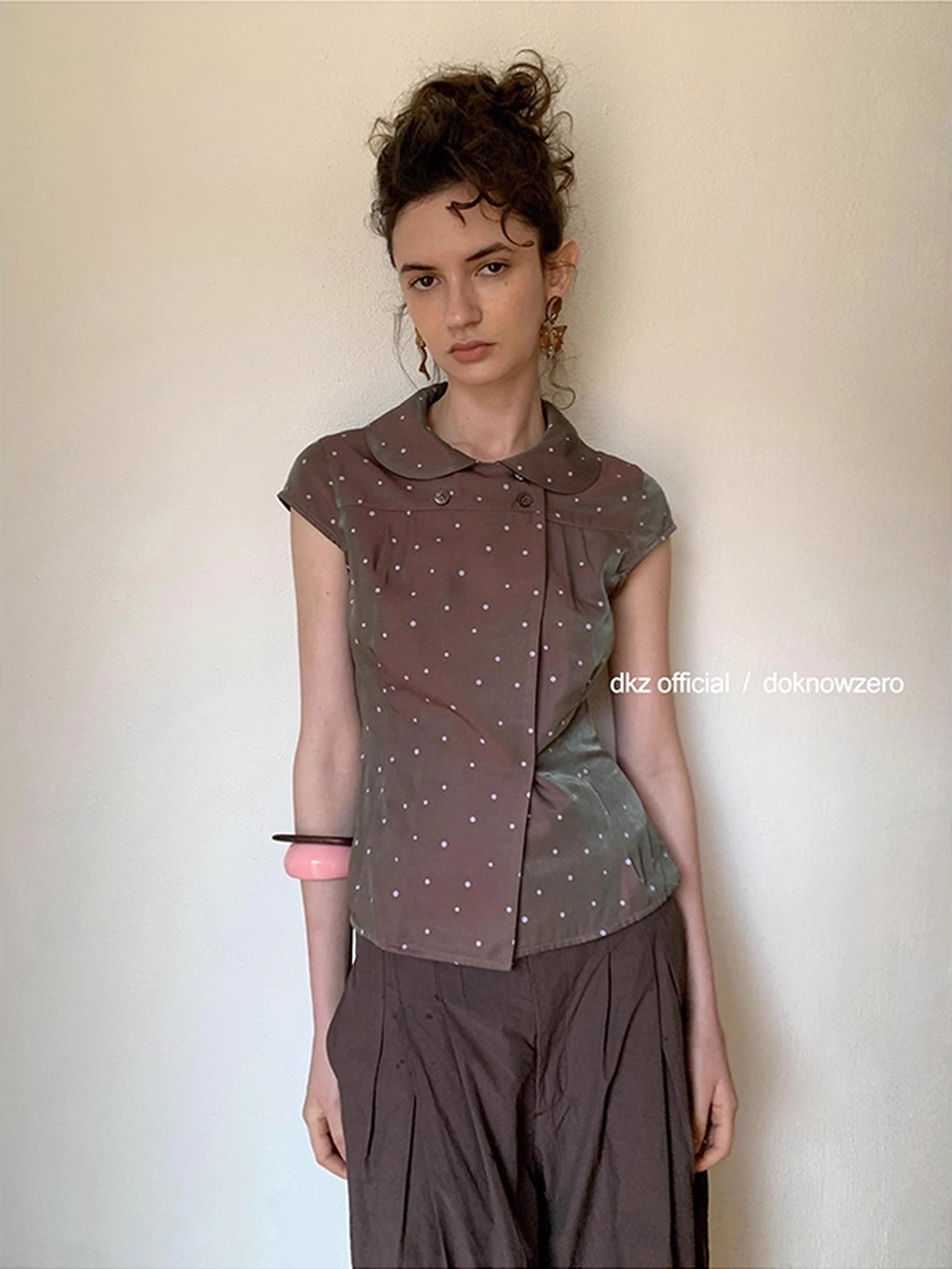 DKZ_OFFICIAL_Brown_Polka_Dot_Double_Breasted_Short_Sleeve_Shirt_MISSTT