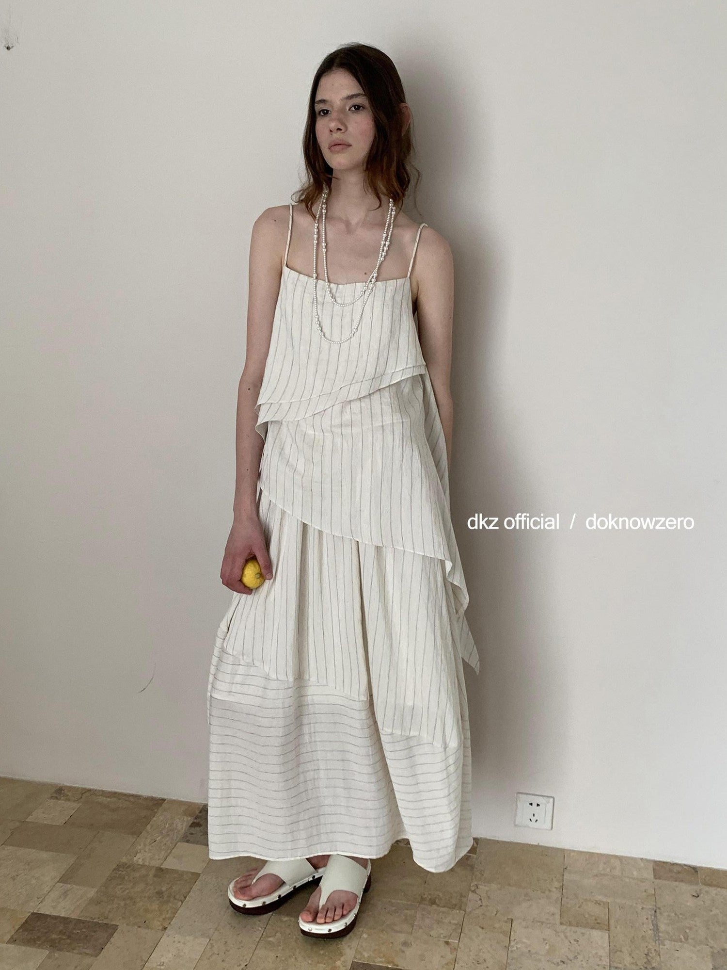 DKZ OFFICIAL Camel Striped Asymmetrical Women&