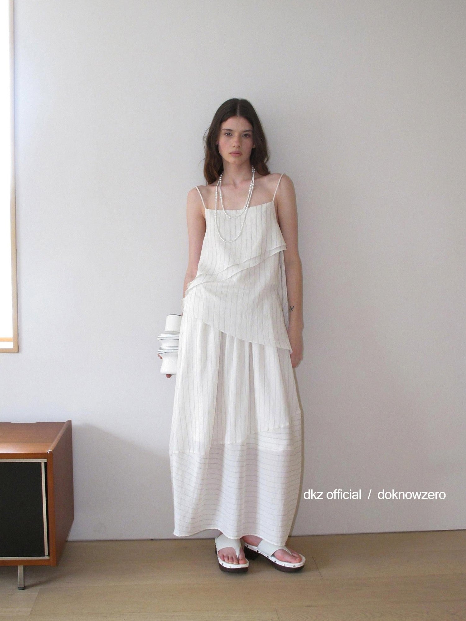 DKZ OFFICIAL Camel Striped Asymmetrical Women&