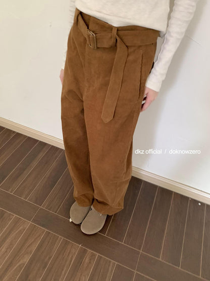 DKZ OFFICIAL Caramel Corduroy Belted Curved Leg Pocket Women&