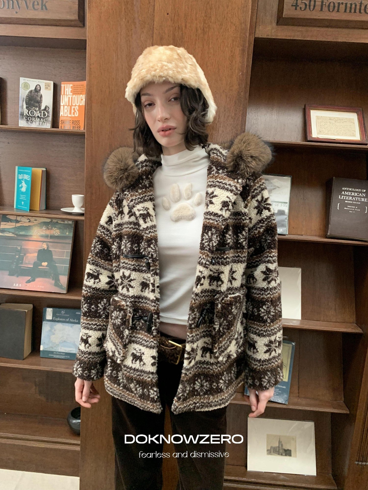 DKZ OFFICIAL Coffee Animal Jacquard Hooded Loose Women&