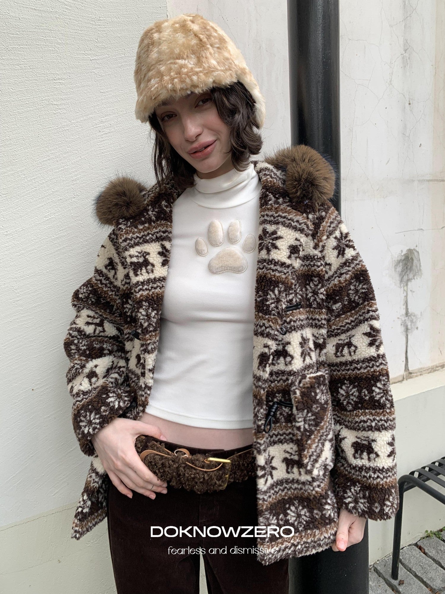DKZ OFFICIAL Coffee Animal Jacquard Hooded Loose Women&