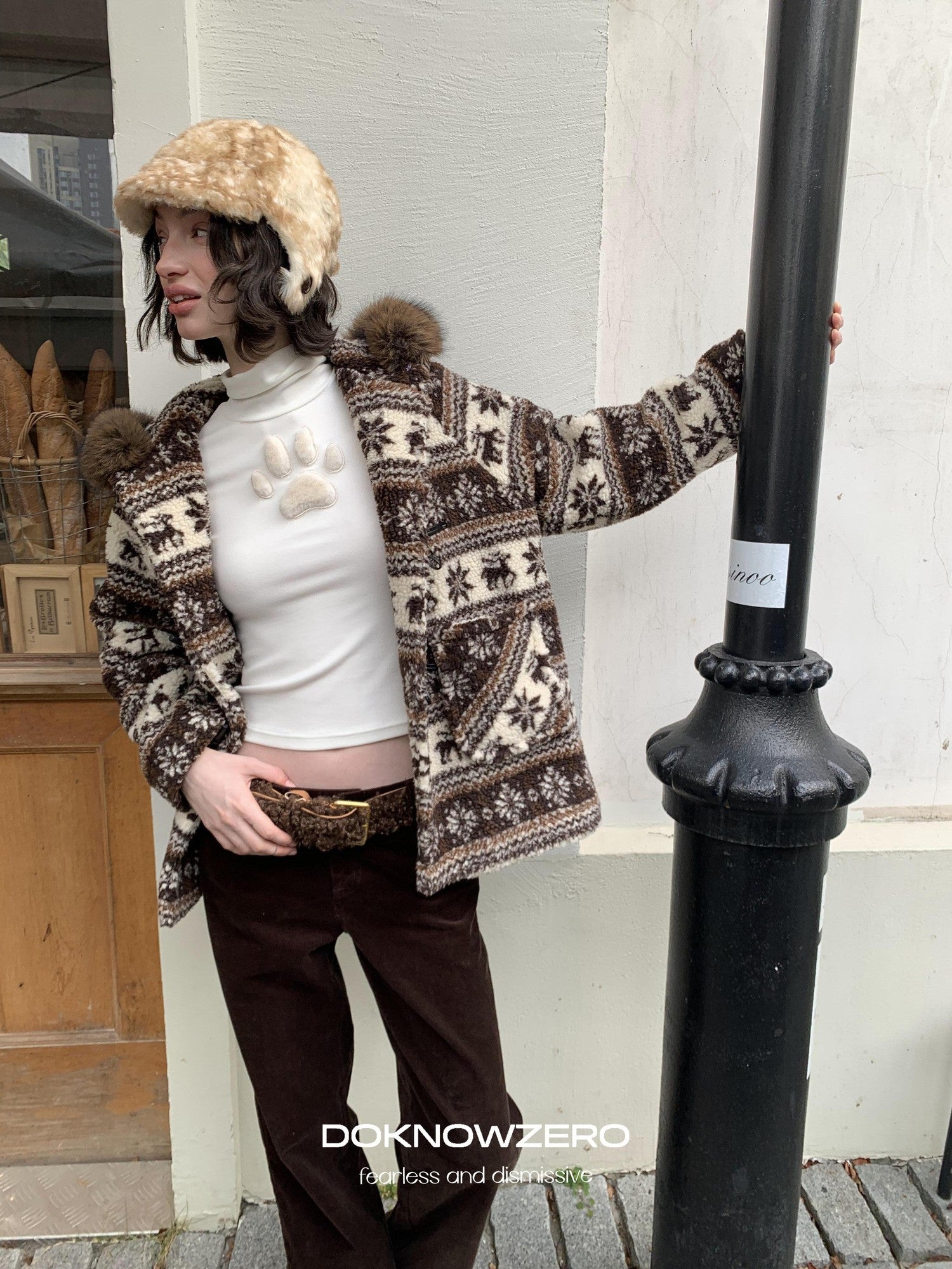 DKZ OFFICIAL Coffee Animal Jacquard Hooded Loose Women&