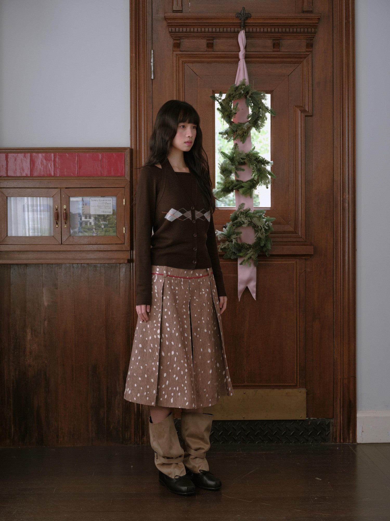 DKZ OFFICIAL Coffee Brown Vintage Argyle Knit Women&