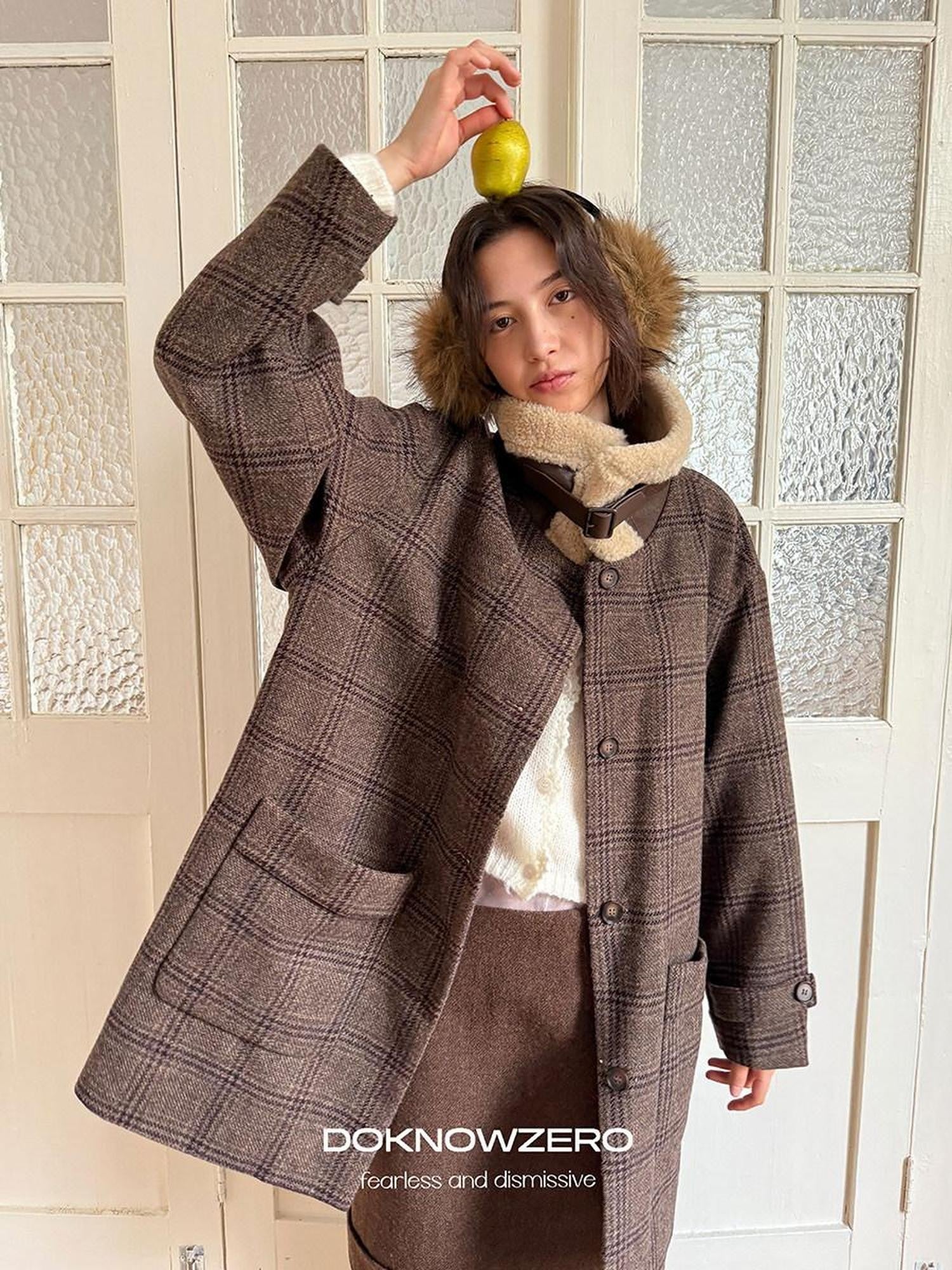 DKZ OFFICIAL Coffee Fur Collar Vintage Plaid Loose Women&