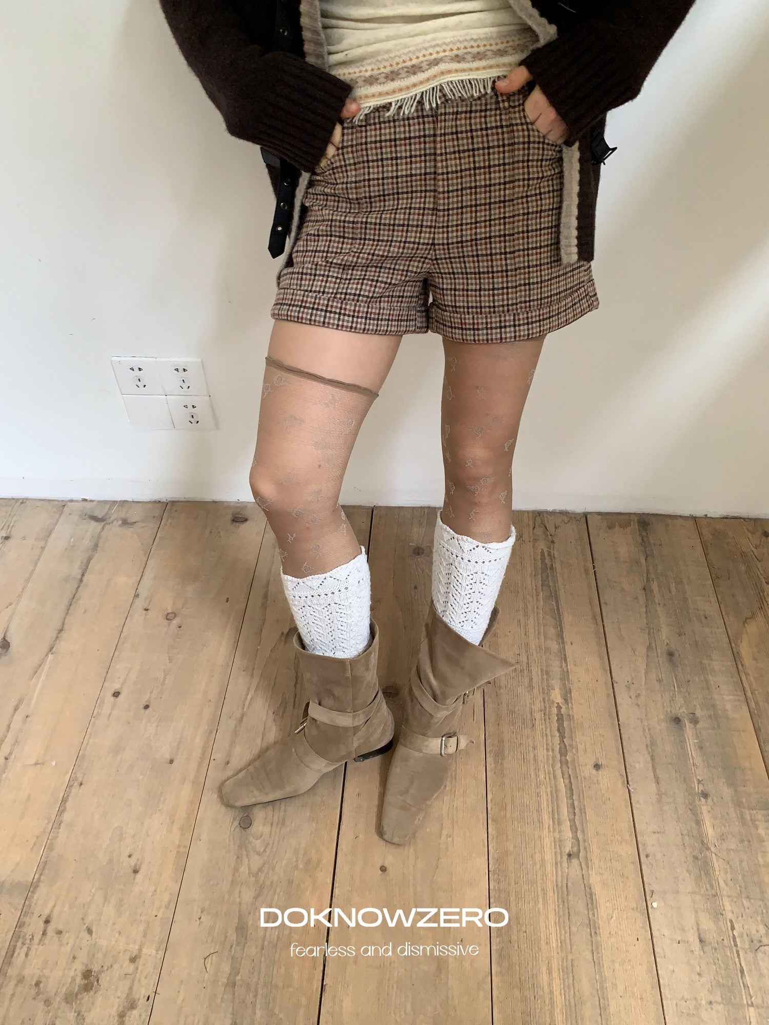 DKZ OFFICIAL Coffee Plaid Zip Pocket Straight Women&