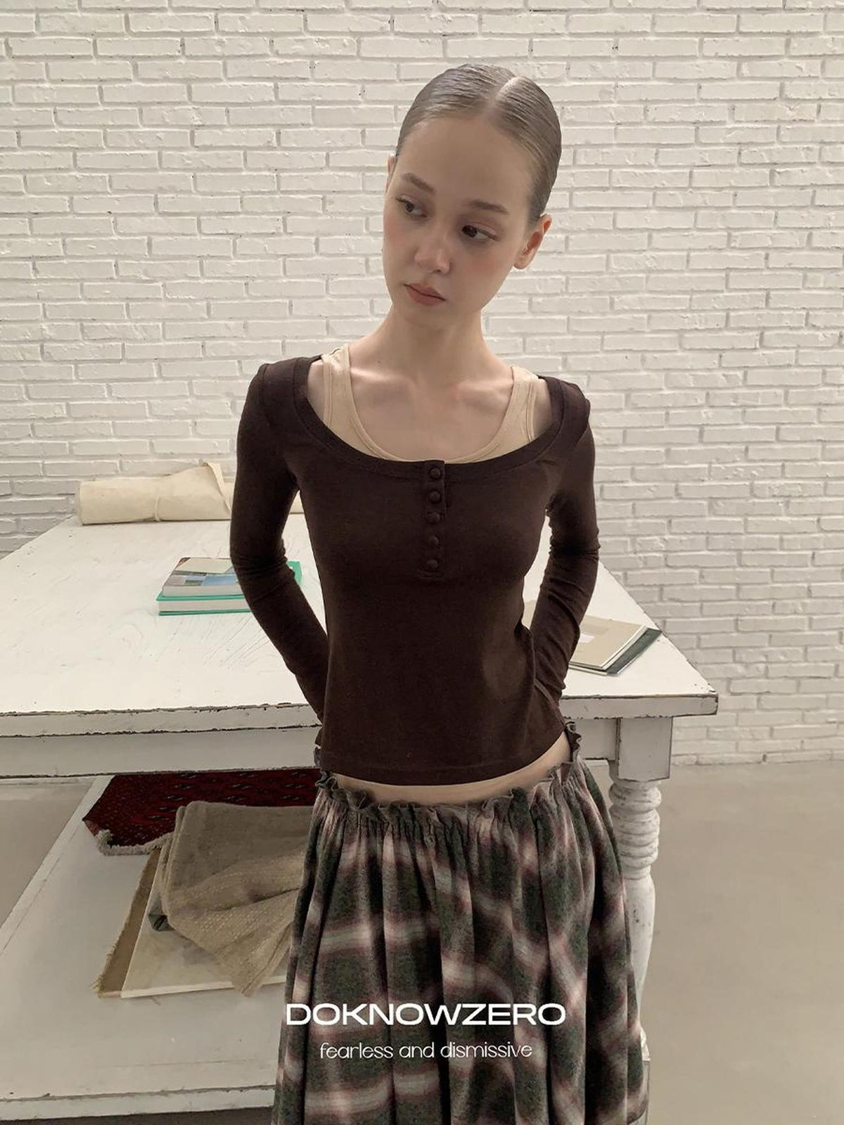 DKZ OFFICIAL Color Block Patchwork Fake Two Piece U Neck Women&