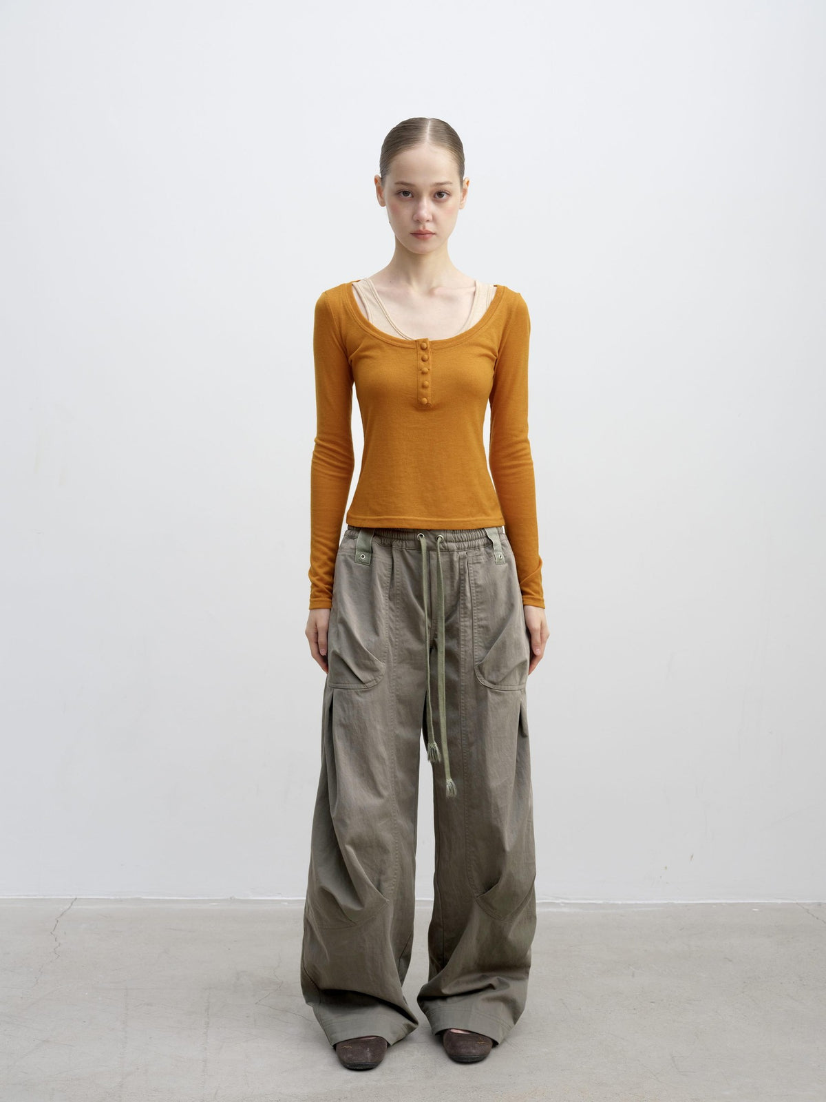 DKZ OFFICIAL Color Block Patchwork Fake Two Piece U Neck Women&