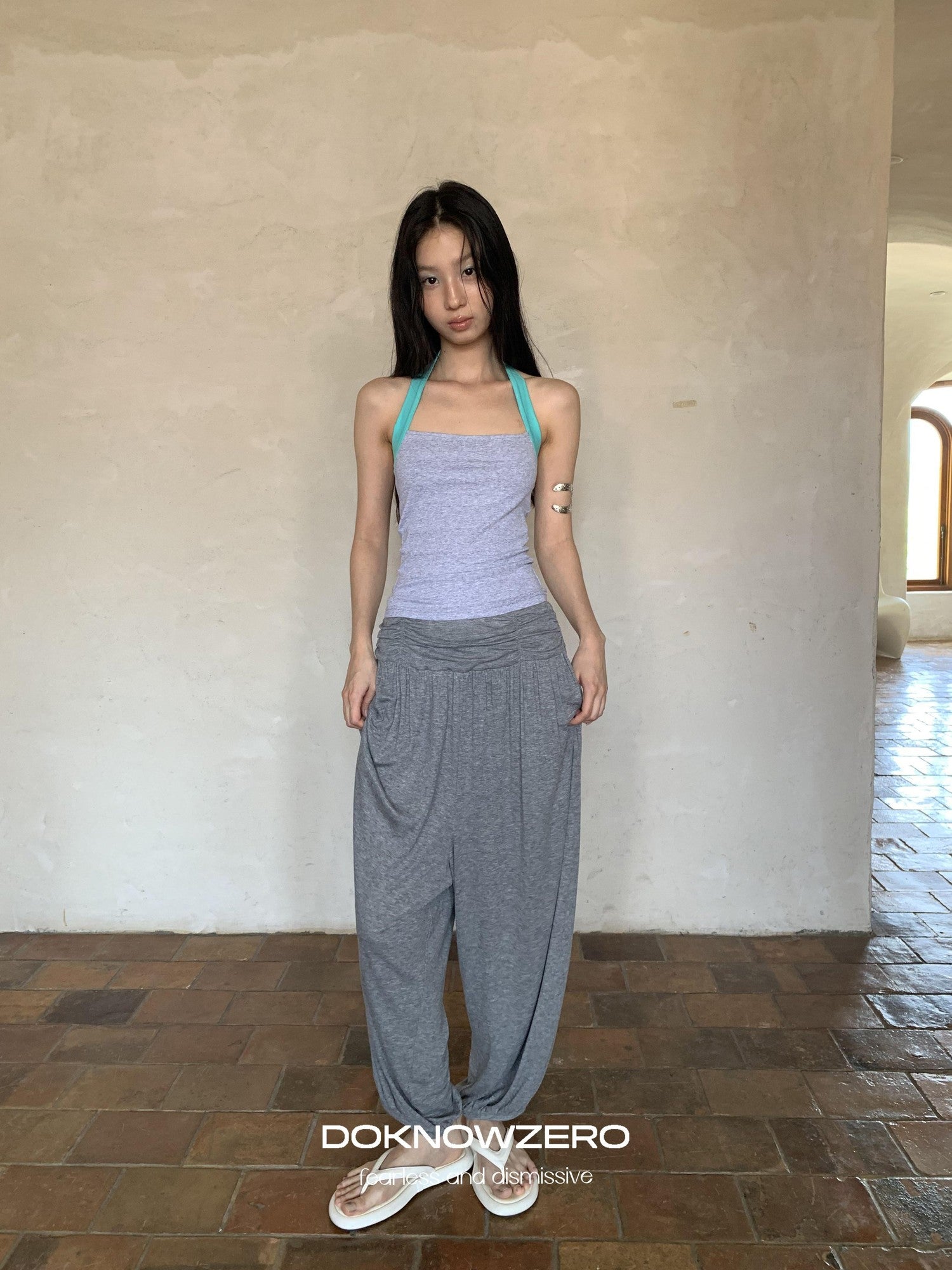 DKZ OFFICIAL Colorblock Halter Webbing Strap Square Neck Slim Women&