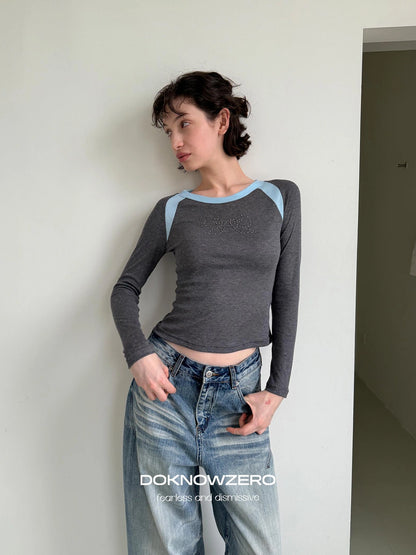 DKZ OFFICIAL Contrast Color Raglan Sleeve Long Sleeve Top With Rhinestone Print