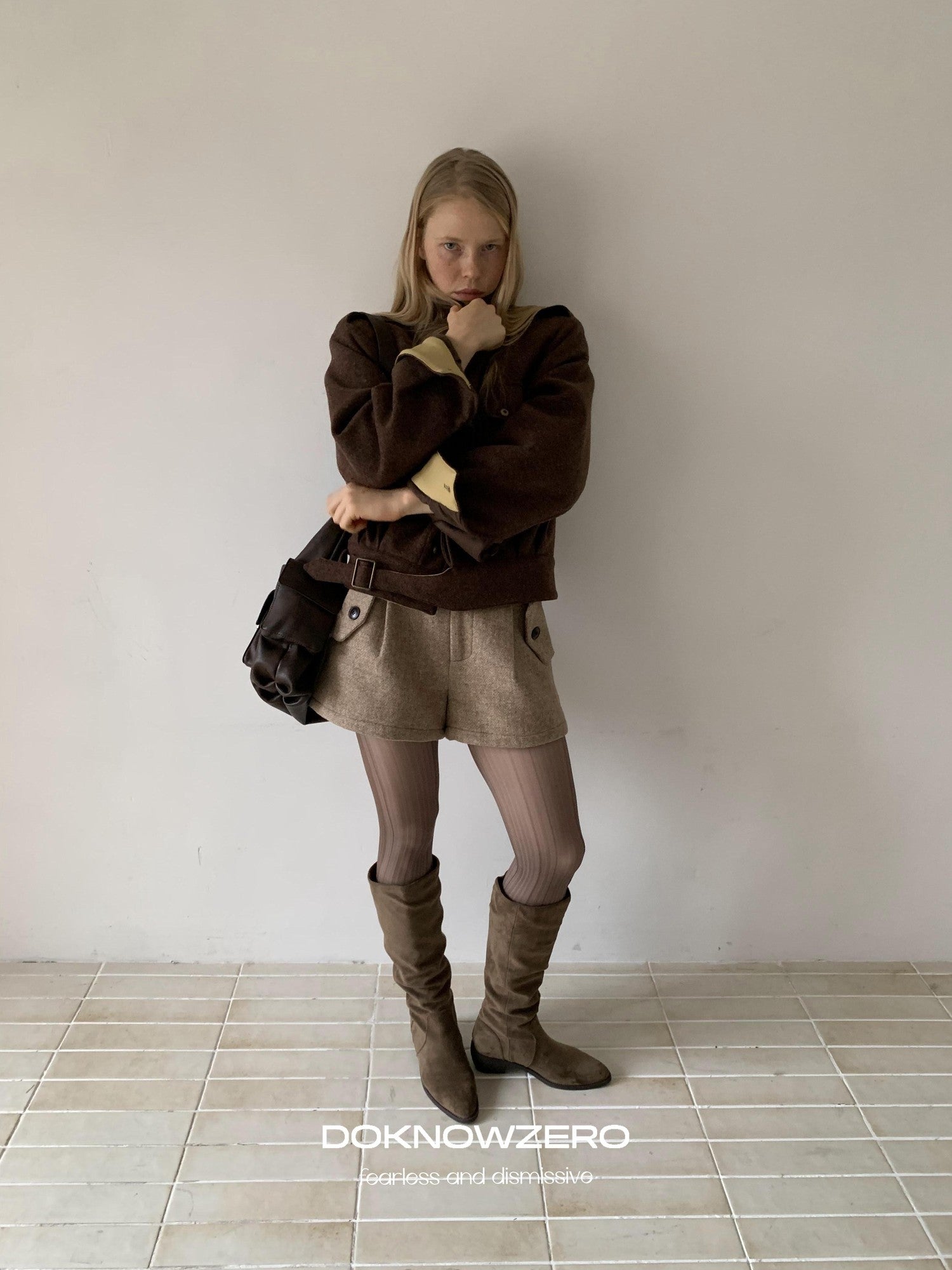 DKZ OFFICIAL Contrast Hem Retro Short Tweed Women&