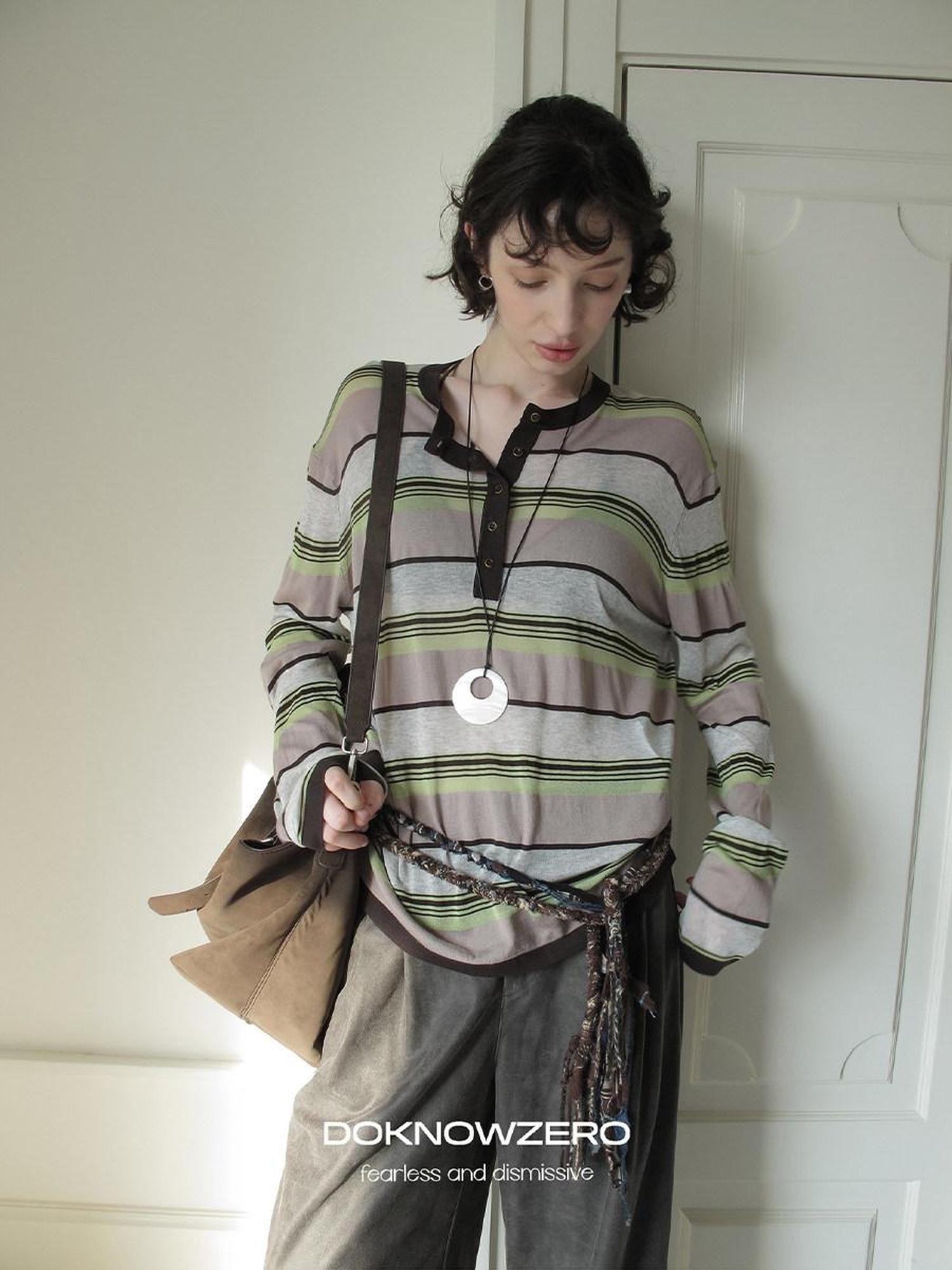 DKZ OFFICIAL Contrast Stripe Henley Vintage Women&