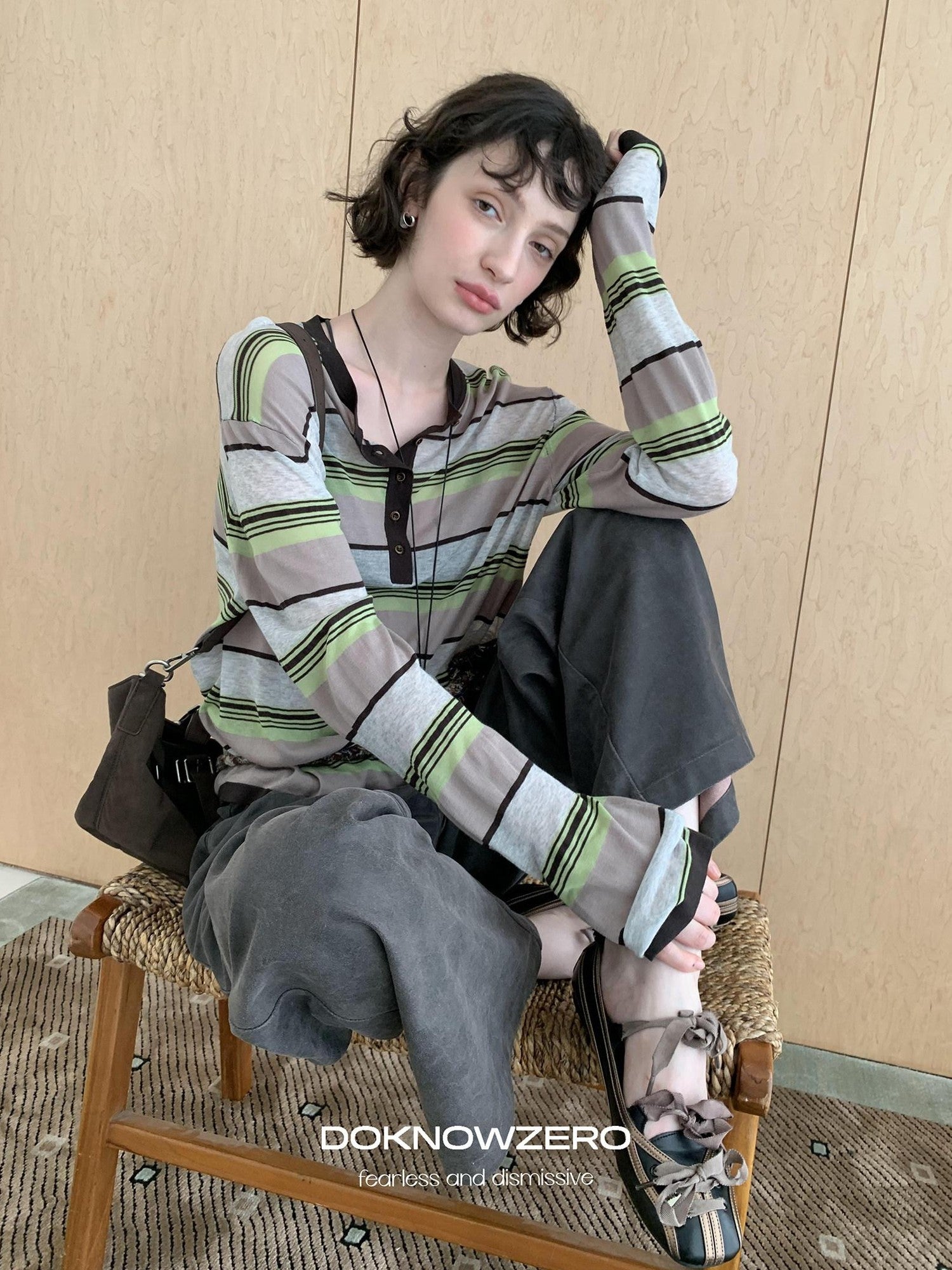 DKZ OFFICIAL Contrast Stripe Henley Vintage Women&
