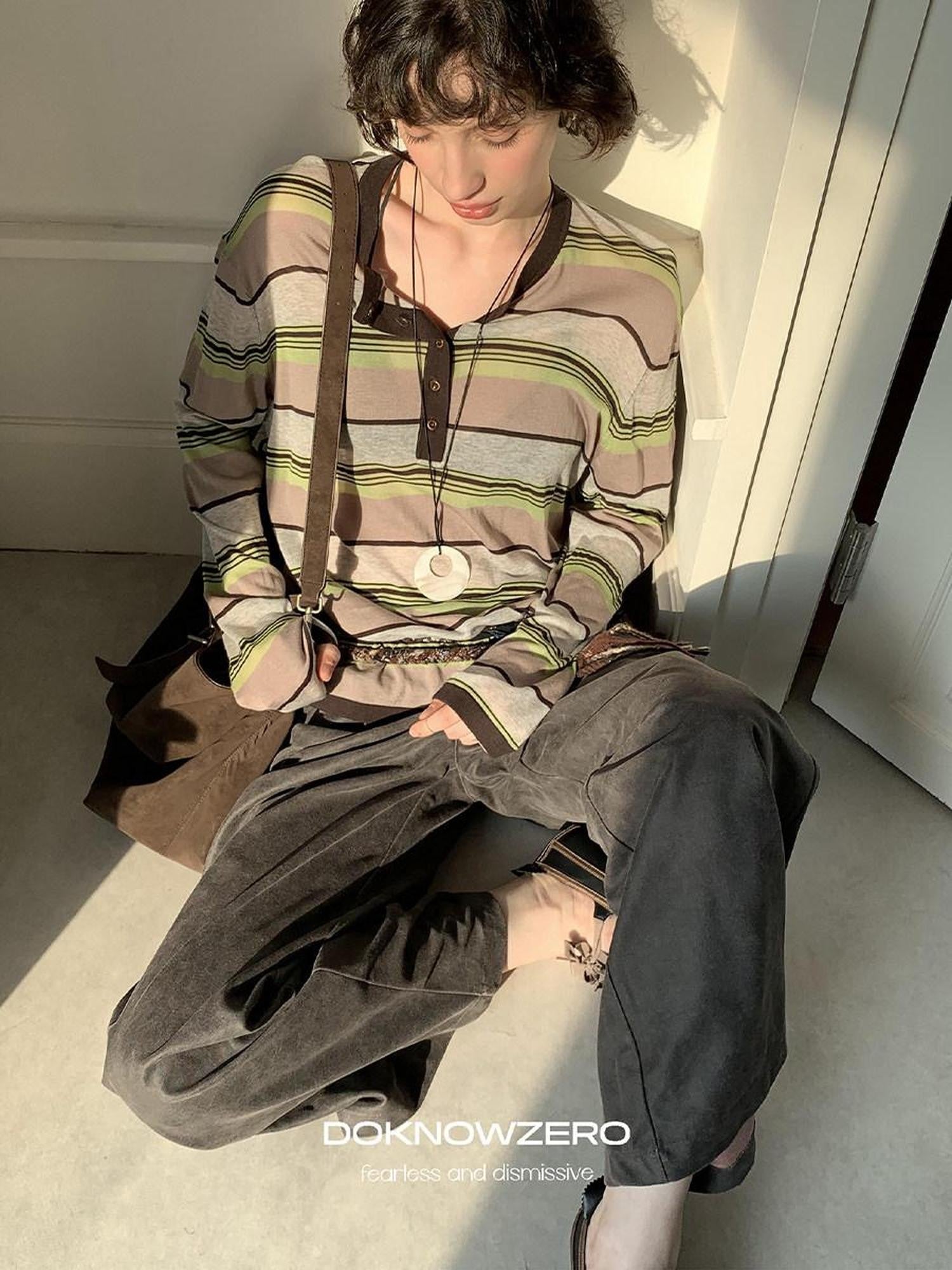 DKZ OFFICIAL Contrast Stripe Henley Vintage Women&