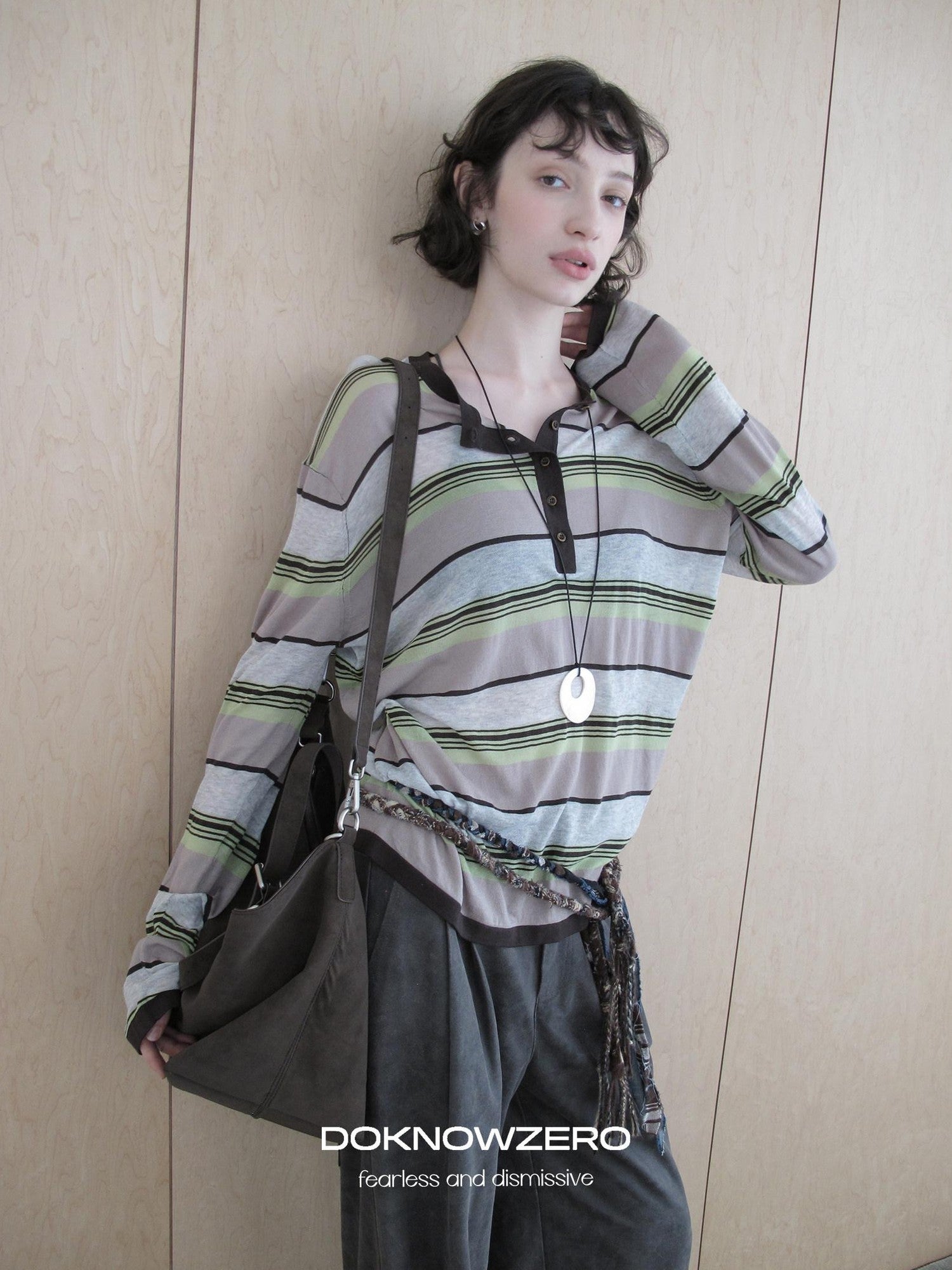 DKZ OFFICIAL Contrast Stripe Henley Vintage Women&