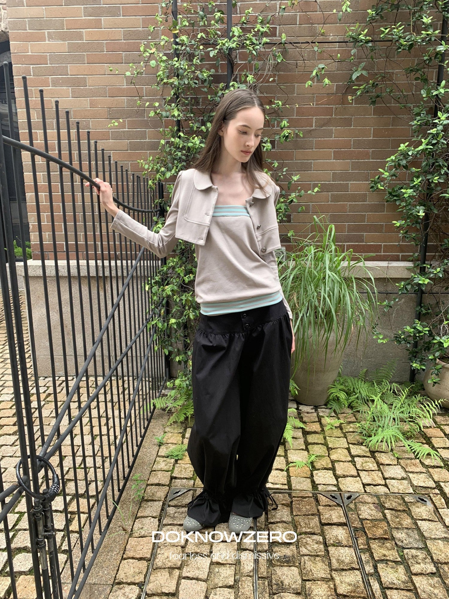 DKZ OFFICIAL Cropped Doll Collar Striped Two Piece Women&