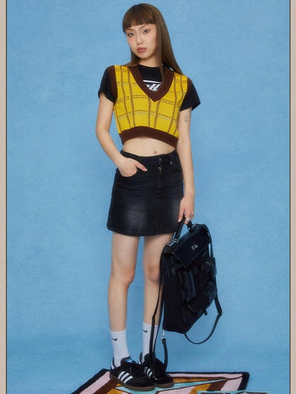 DKZ OFFICIAL Cropped Plaid V-neck Sleeveless Pullover Women&