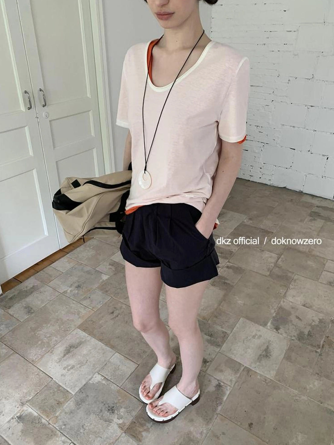 DKZ OFFICIAL Deep Blue Cuffed Casual Shorts