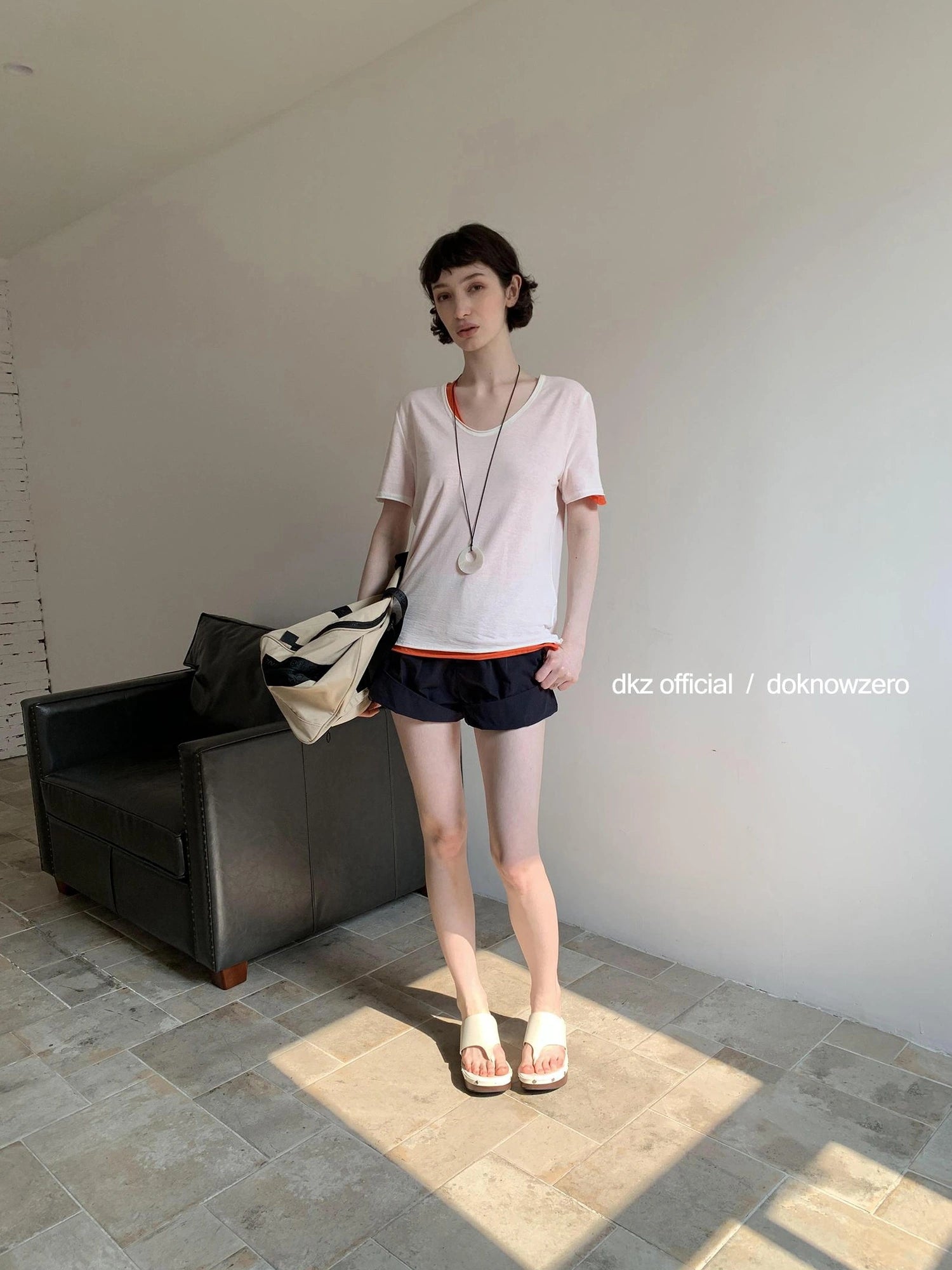 DKZ OFFICIAL Deep Blue Cuffed Casual Shorts