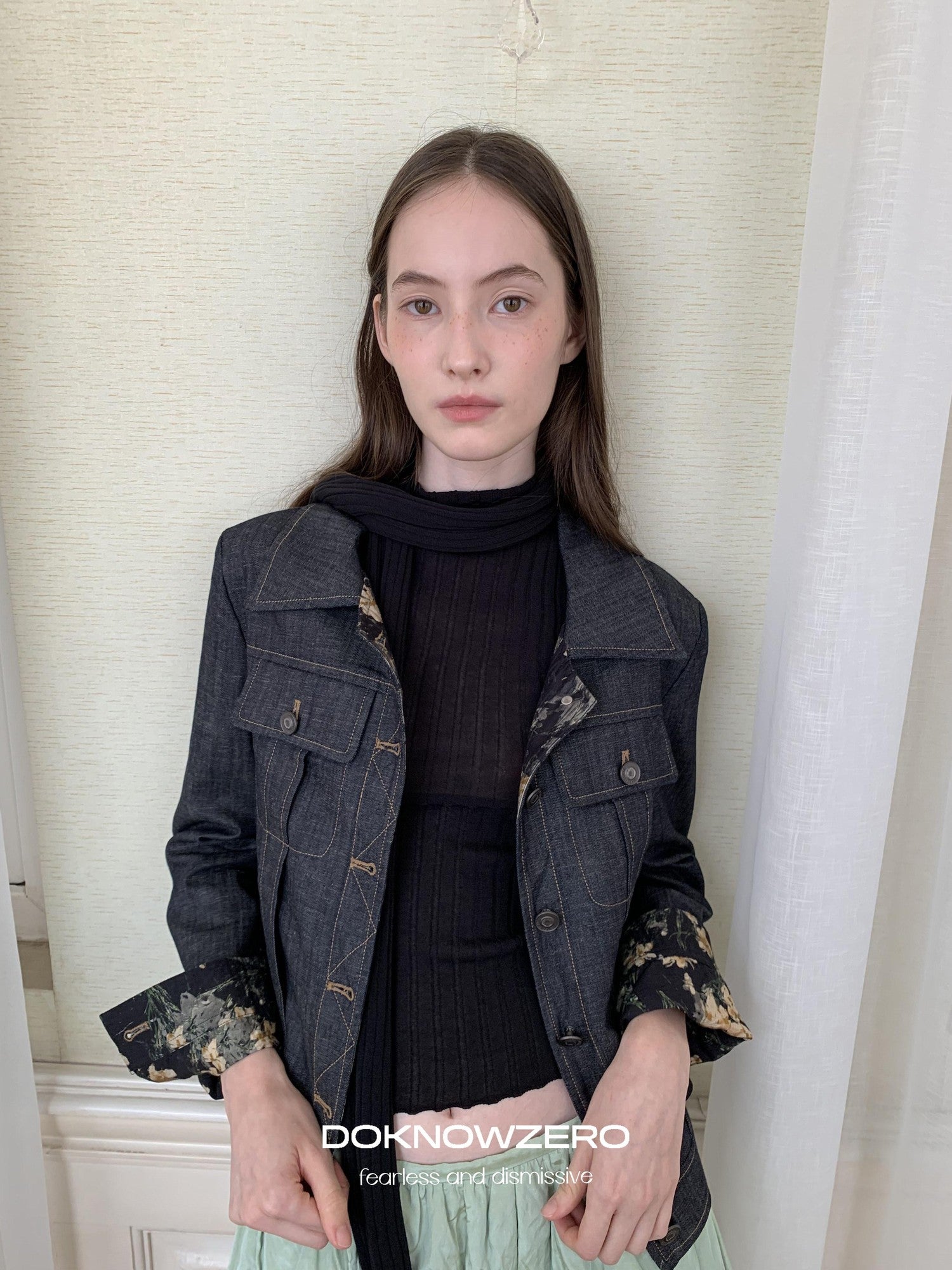 DKZ OFFICIAL Deep Blue Vintage Floral Print Button Front Women&
