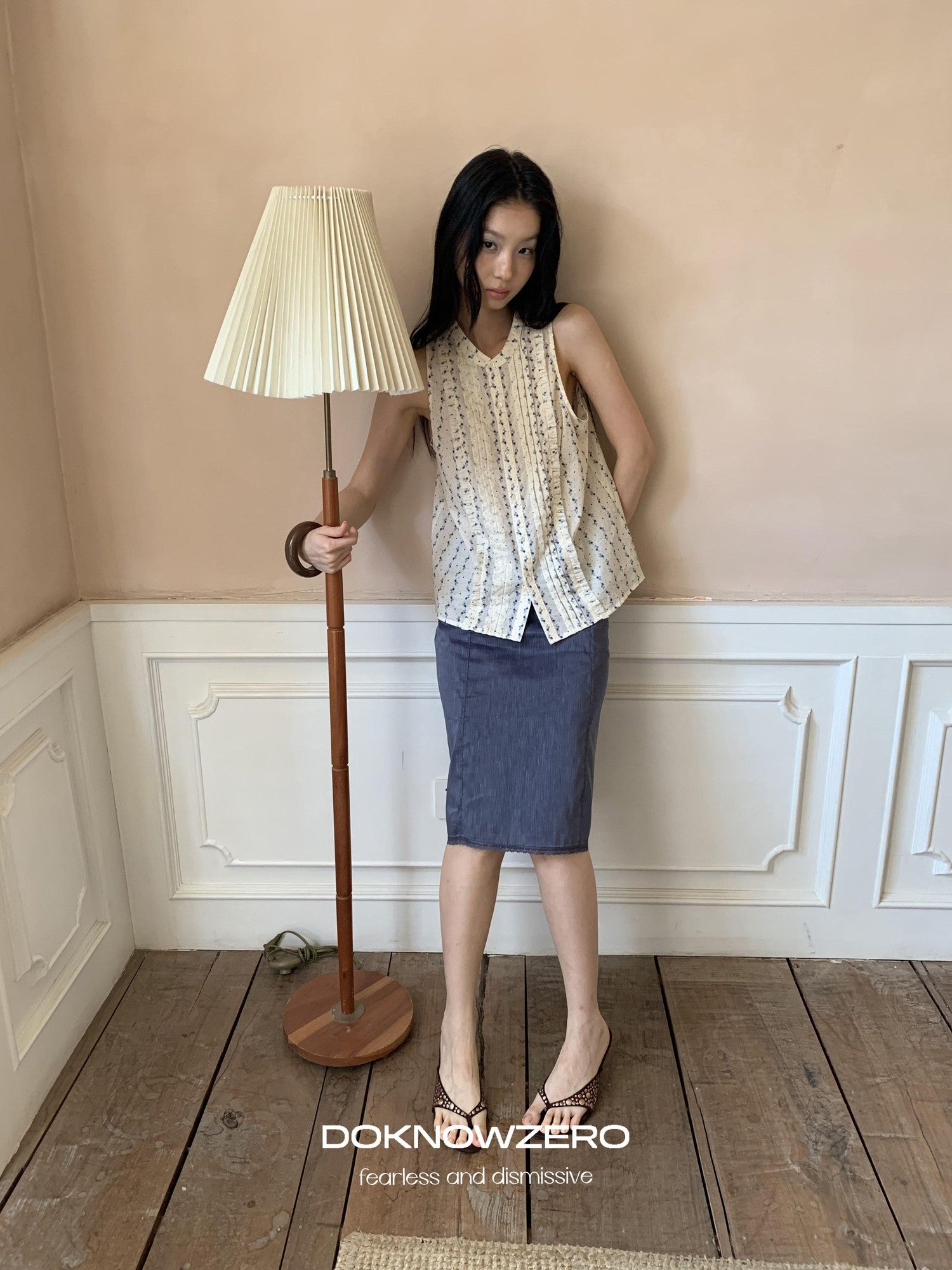 DKZ OFFICIAL Deep Blue Vintage Straight Mid Waist Women&