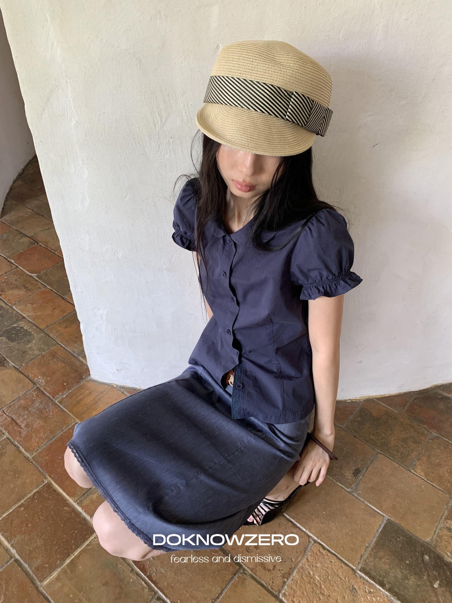 DKZ OFFICIAL Deep Blue Vintage Straight Mid Waist Women&