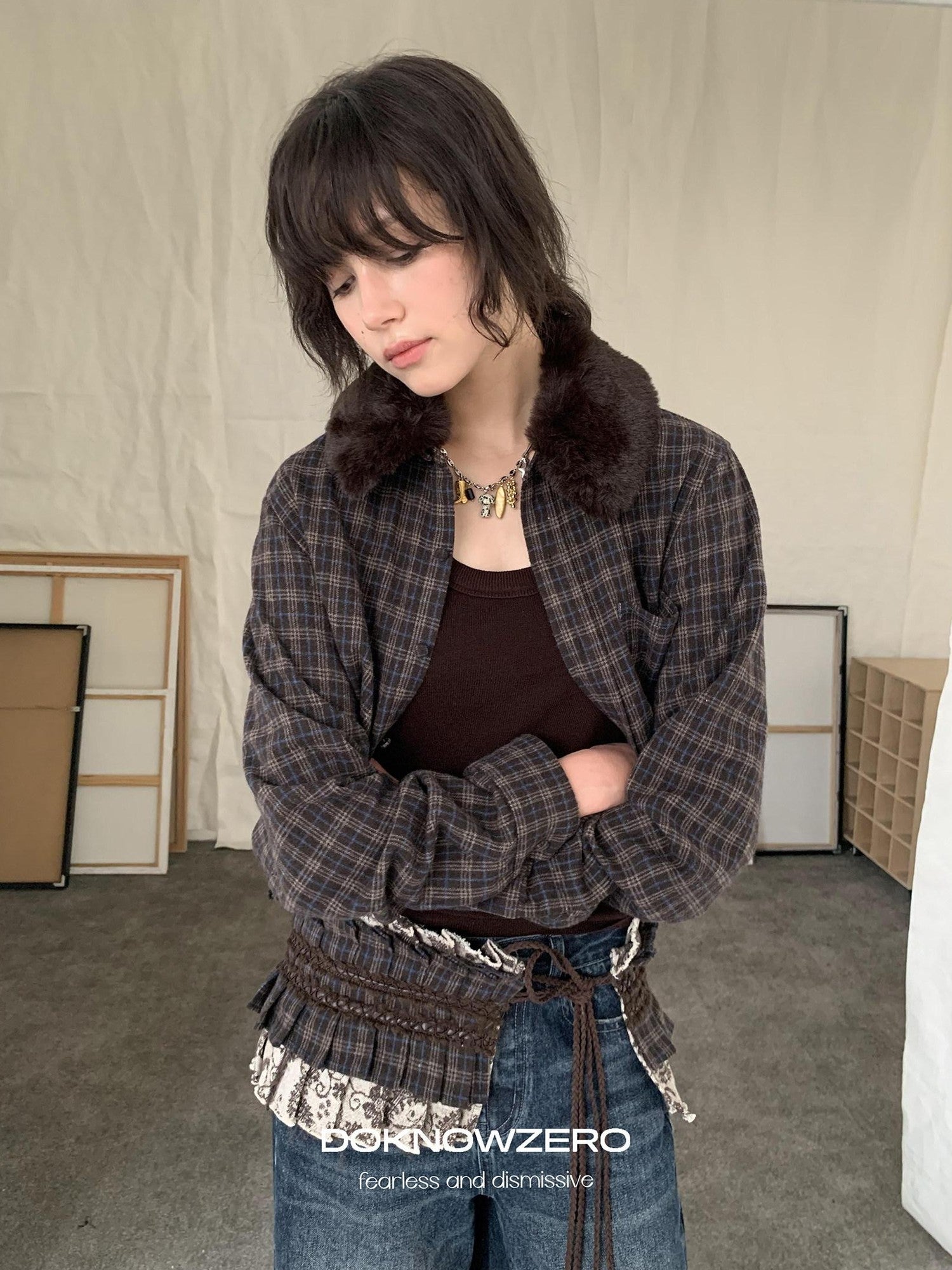 DKZ OFFICIAL Deep Brown Plaid Detachable Fur Vintage Women&