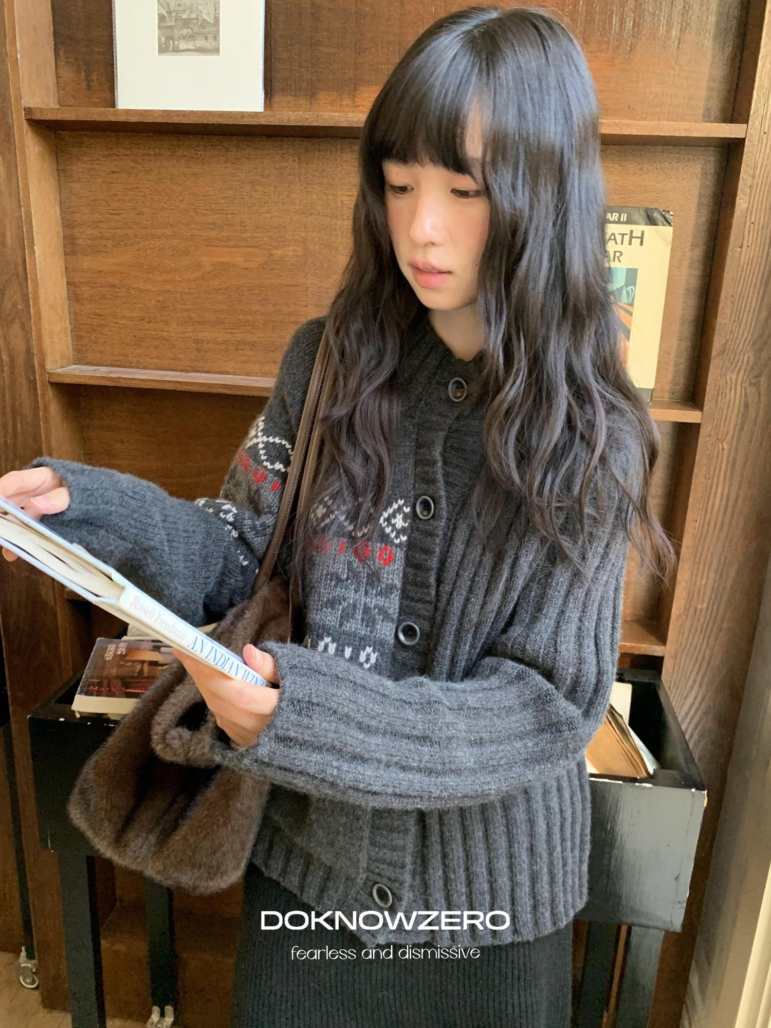 DKZ OFFICIAL Deep Gray Fair Isle Jacquard Print Women&