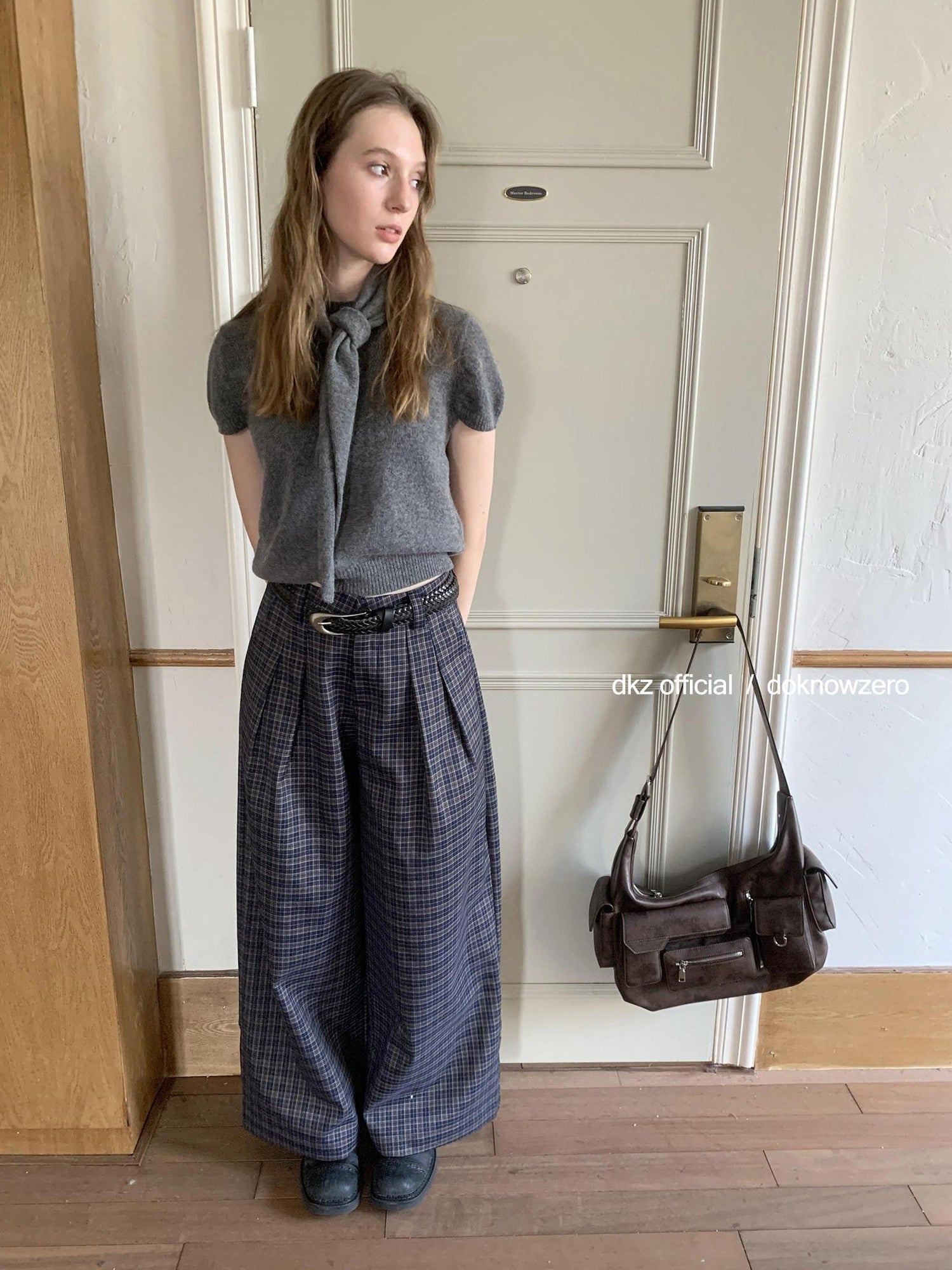 DKZ OFFICIAL Deep Navy Plaid Relaxed Vintage Women&