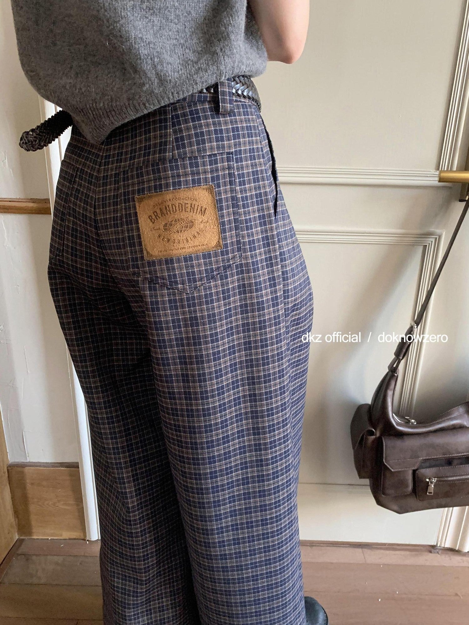 DKZ OFFICIAL Deep Navy Plaid Relaxed Vintage Women&