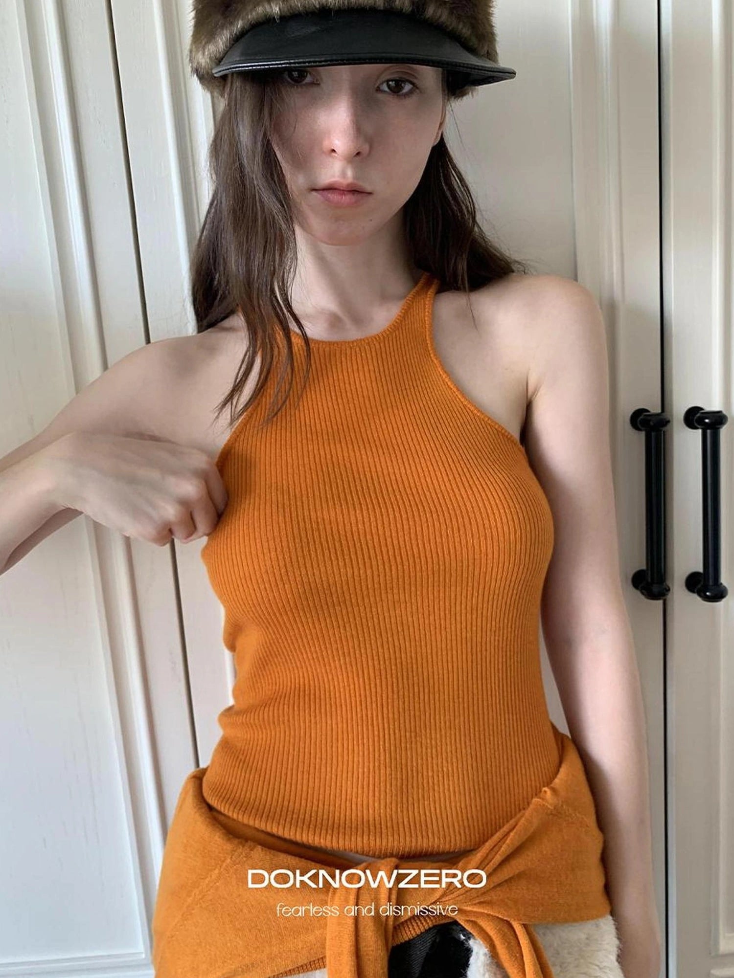 DKZ OFFICIAL Deep V-neck Knit Sweater And Vest Set