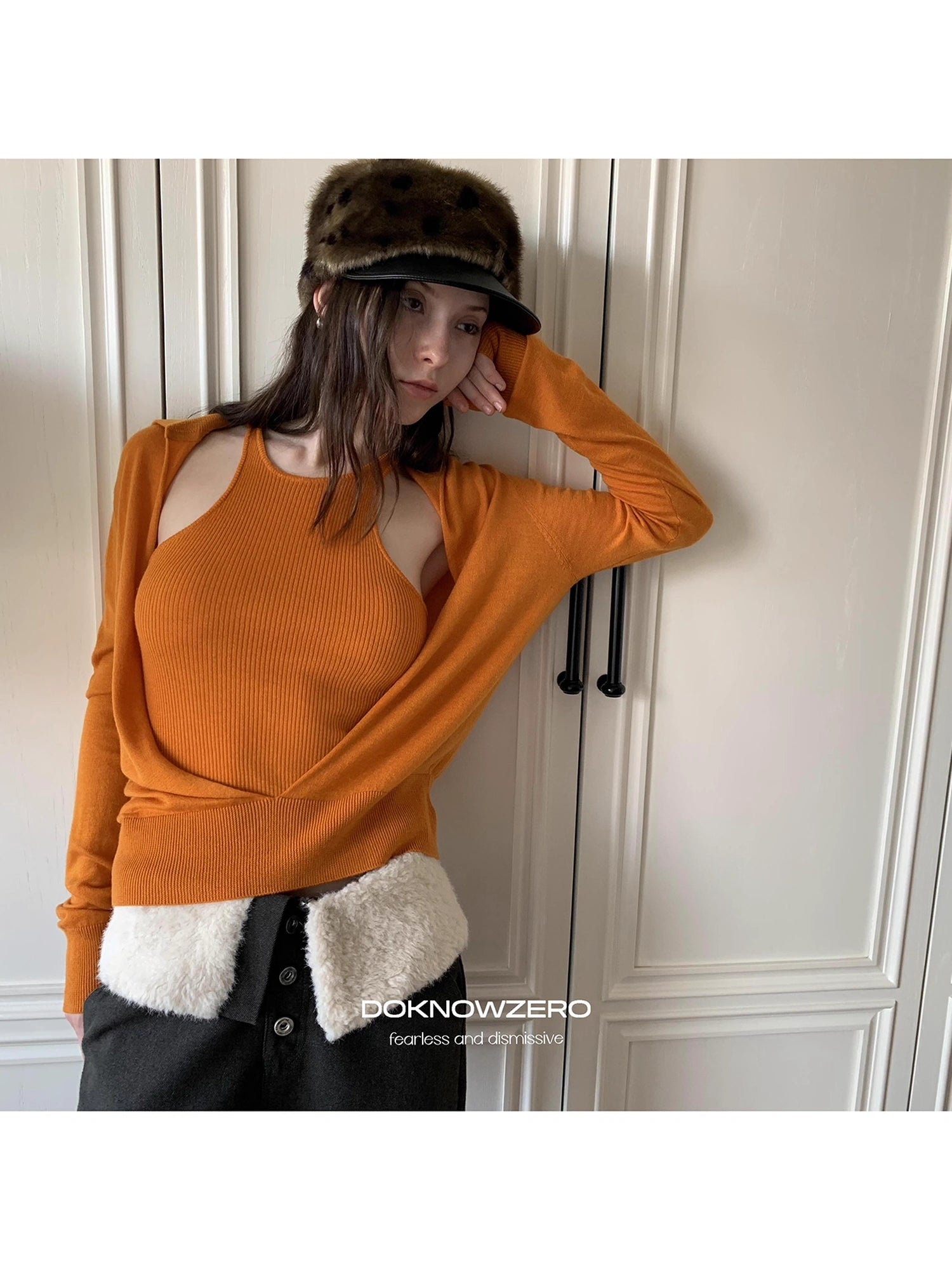 DKZ_OFFICIAL_Deep_V-neck_Knit_Sweater_And_Vest_Set_MISSTT