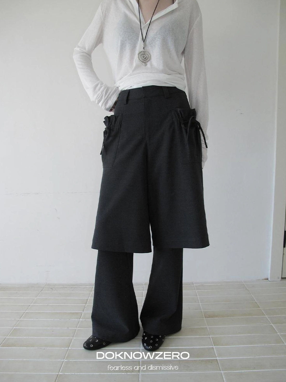 DKZ OFFICIAL Detachable Gray Two Piece Cargo Trousers