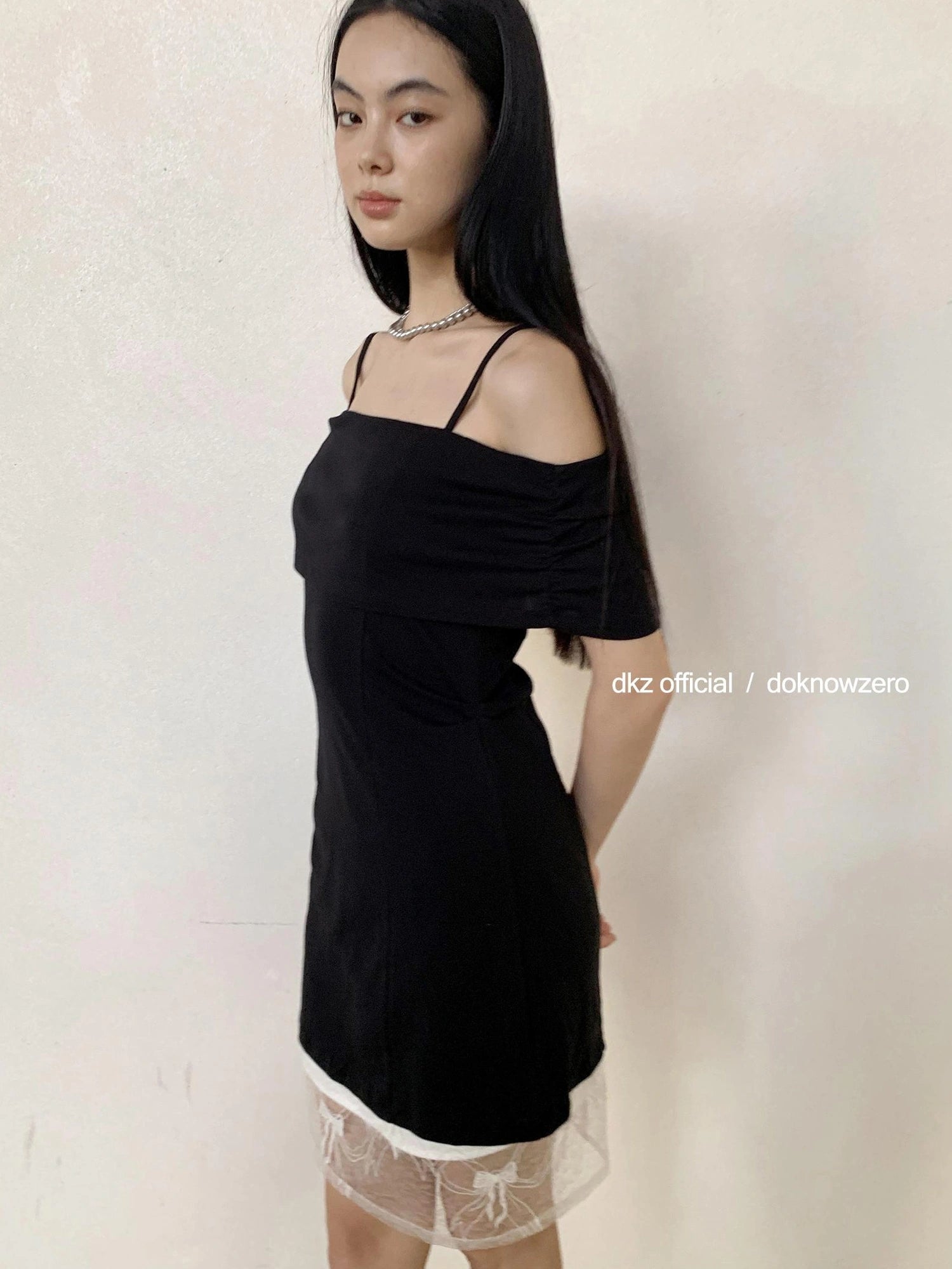 DKZ OFFICIAL Detachable Off Shoulder Black Tube Top Mini Dress