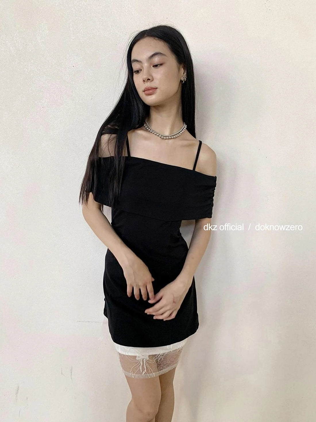DKZ OFFICIAL Detachable Off Shoulder Black Tube Top Mini Dress