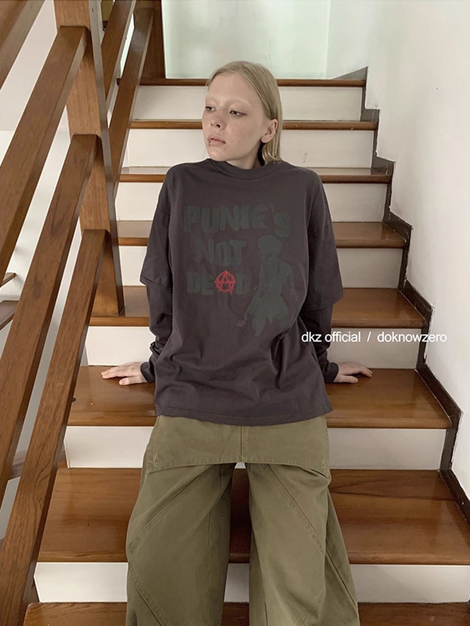 DKZ_OFFICIAL_Distressed_Print_Layered_Long_Sleeve_T-Shirt_MISSTT