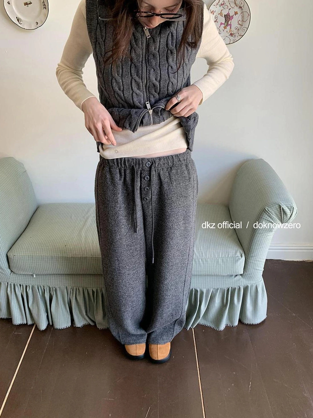 DKZ OFFICIAL Drawstring Wide Leg Trousers With Flowy Drape