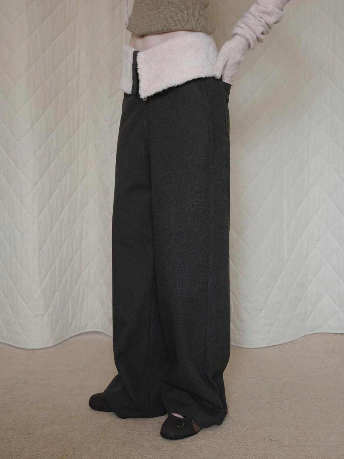 DKZ OFFICIAL Fleece Cuff Wide Leg Trousers