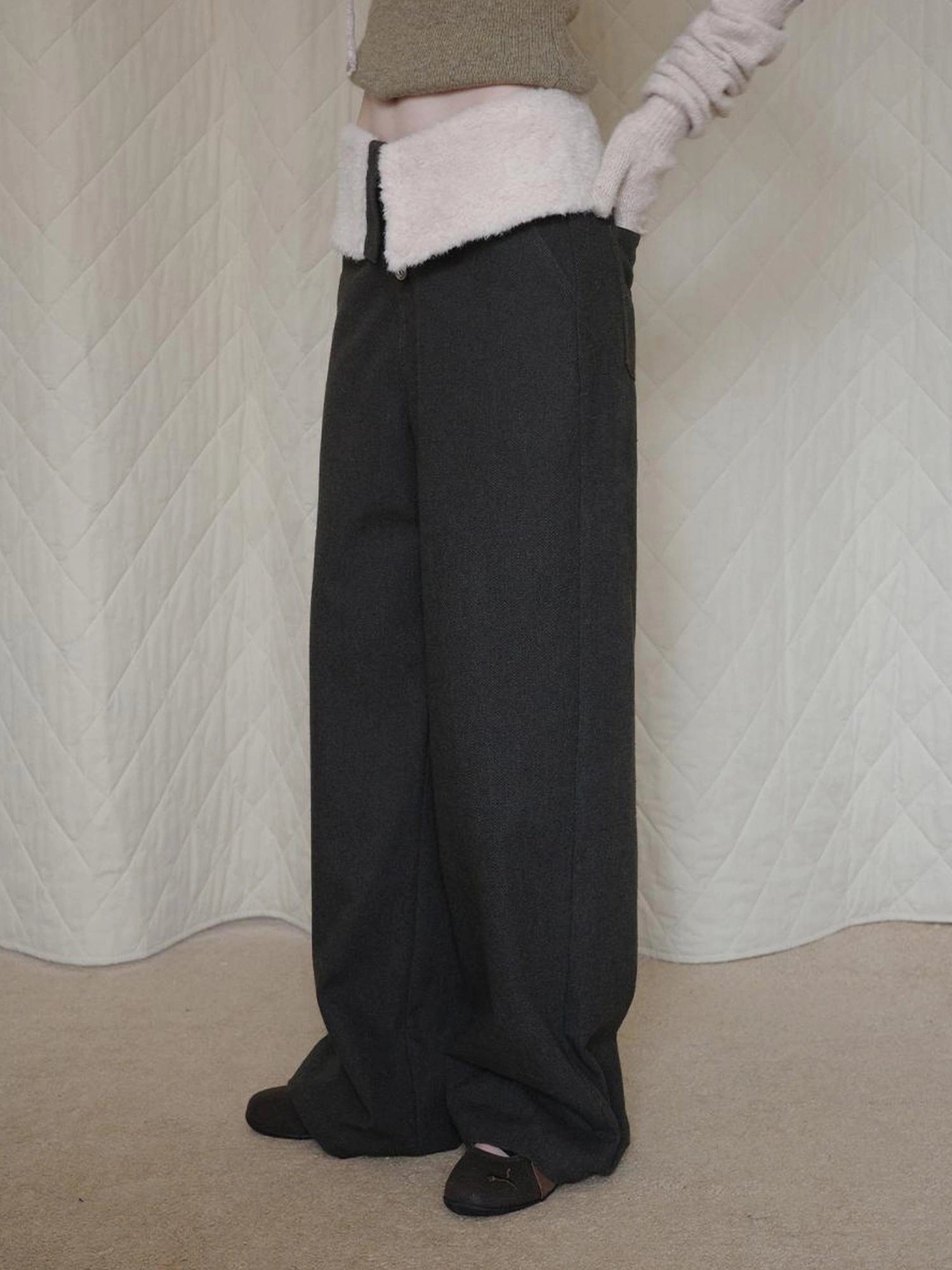 DKZ OFFICIAL Fleece Cuff Wide Leg Trousers