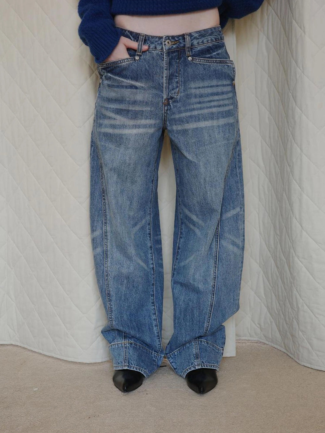 DKZ OFFICIAL Flipped Pocket Washed Denim Jeans