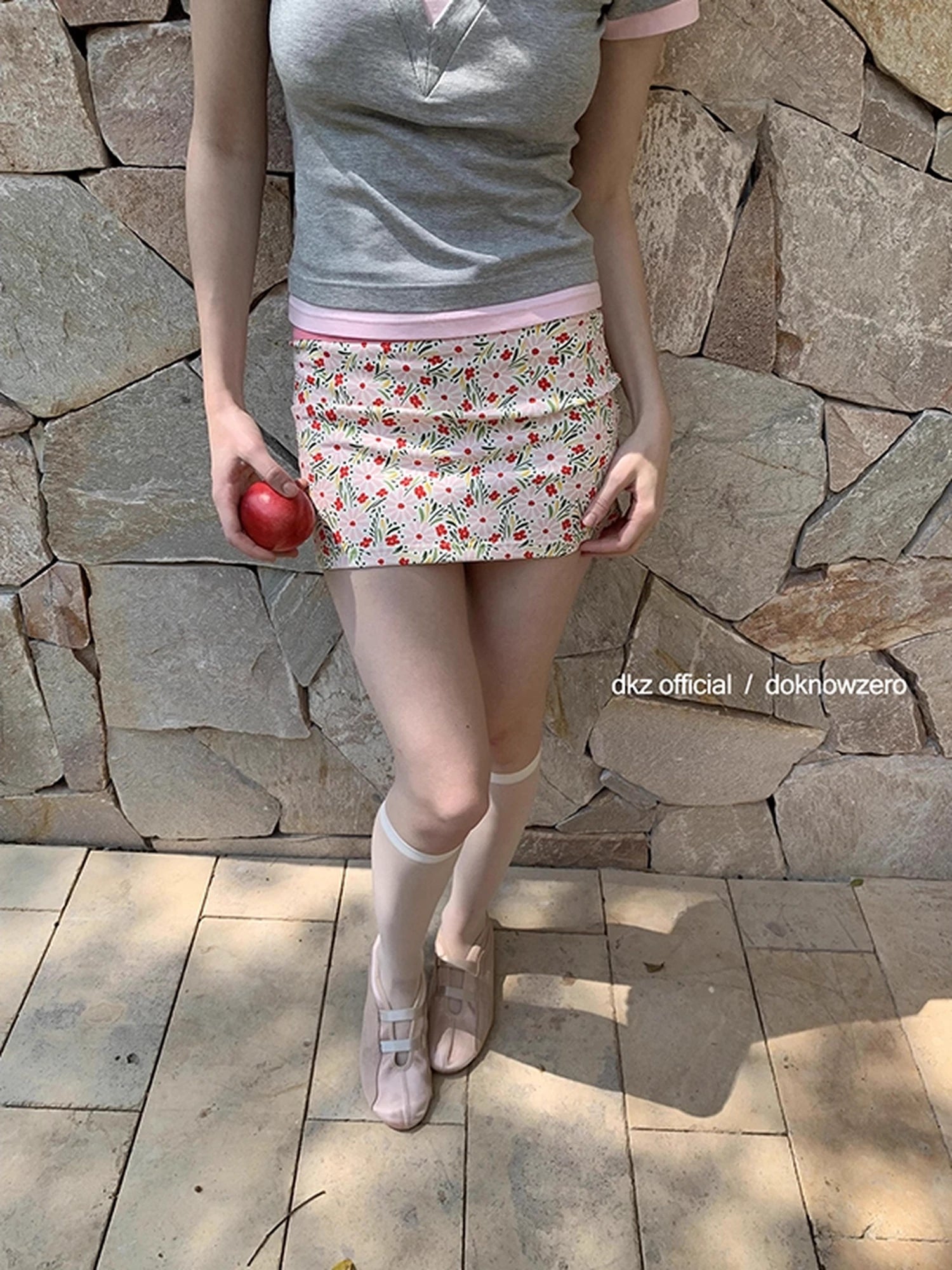 DKZ_OFFICIAL_Floral_Print_Pink_Knit_Straight_Skirt_Summer_Sweet_Spicy_MISSTT
